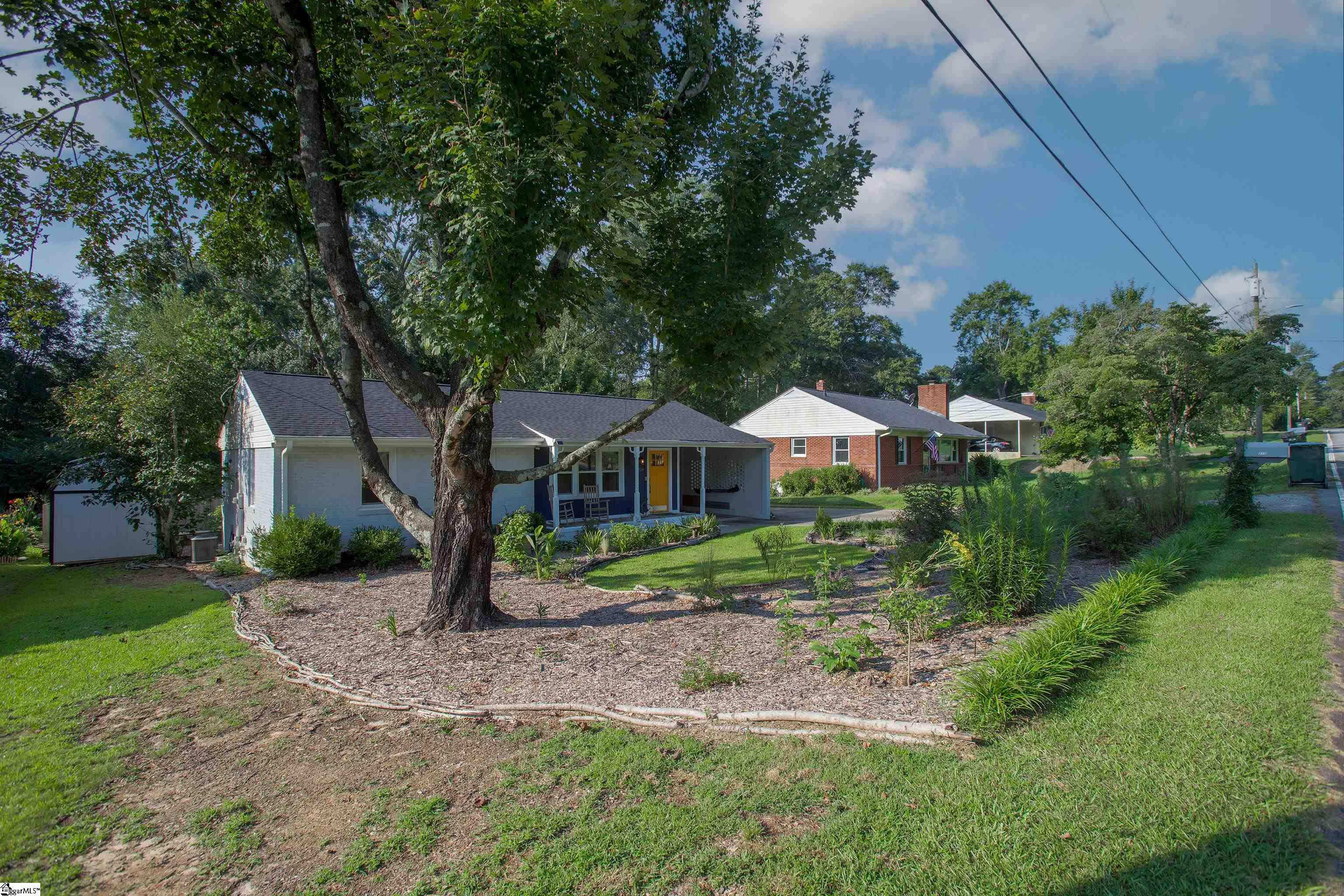 310 Grigsby Avenue Easley, SC 29640