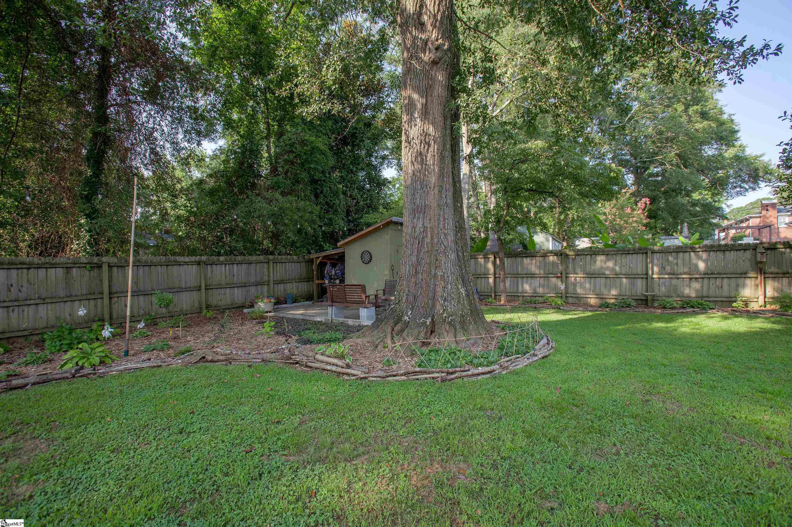 310 Grigsby Avenue Easley, SC 29640
