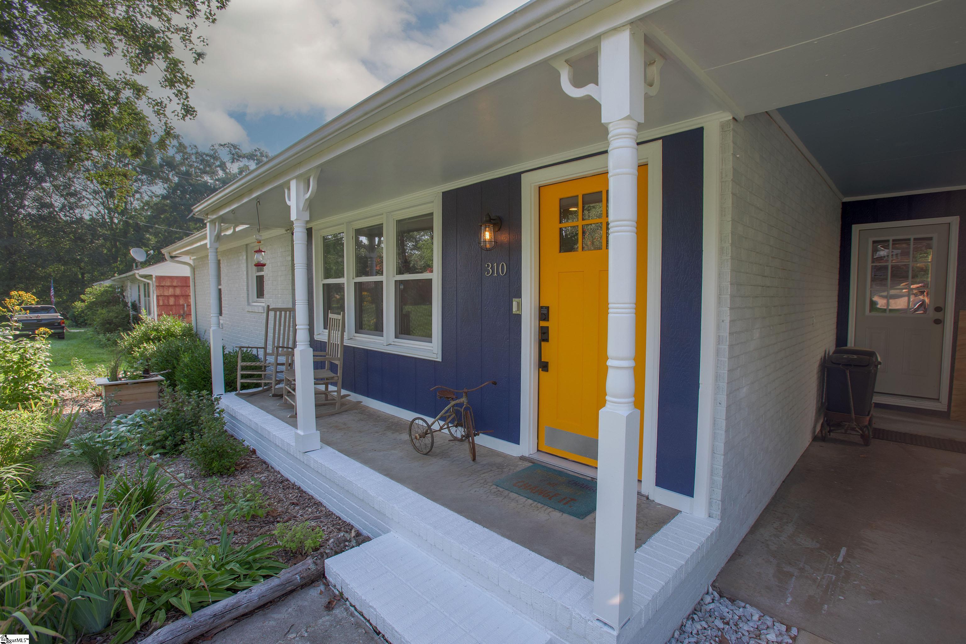 310 Grigsby Avenue Easley, SC 29640