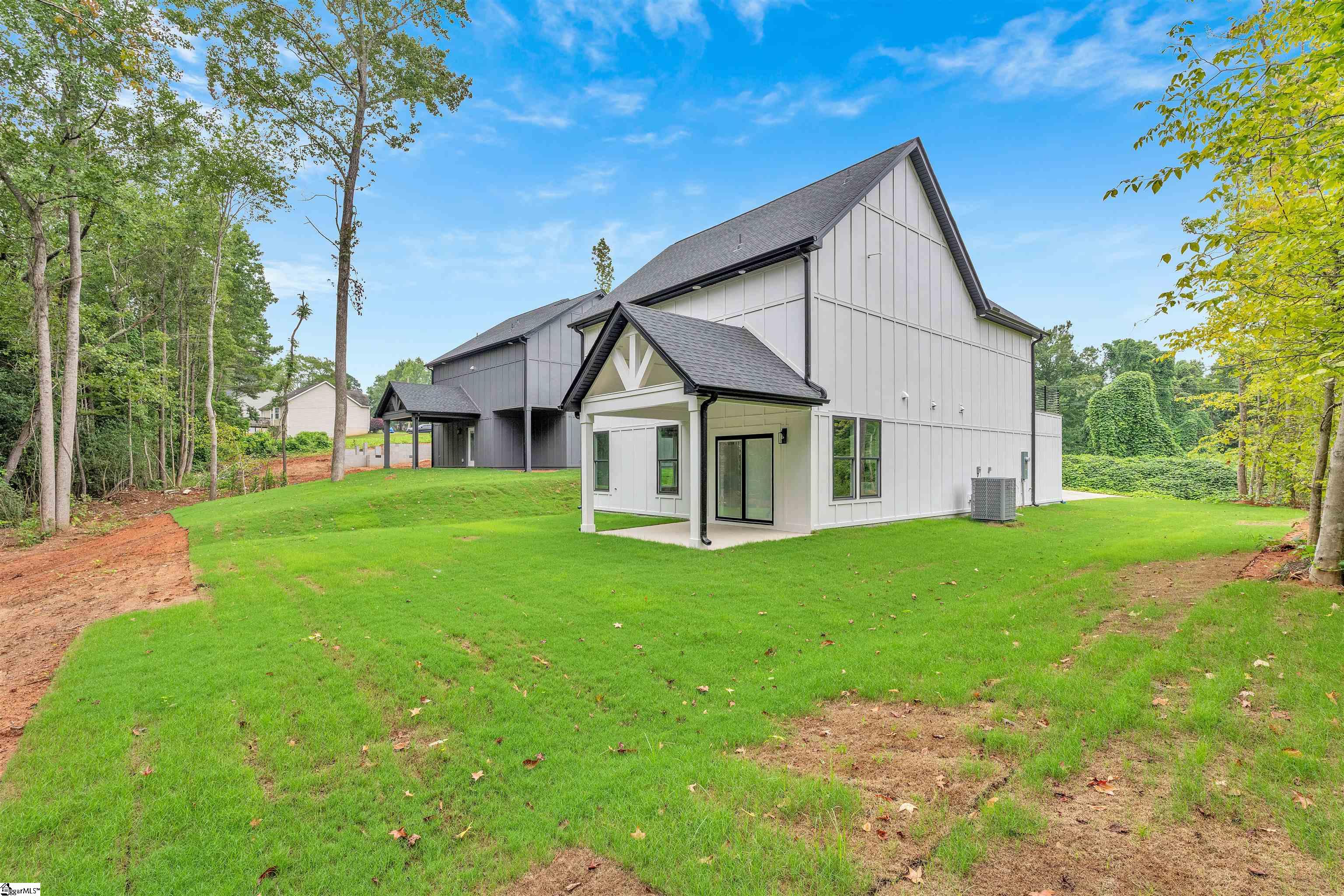 320 W Caroline Street Greenville, SC 29611