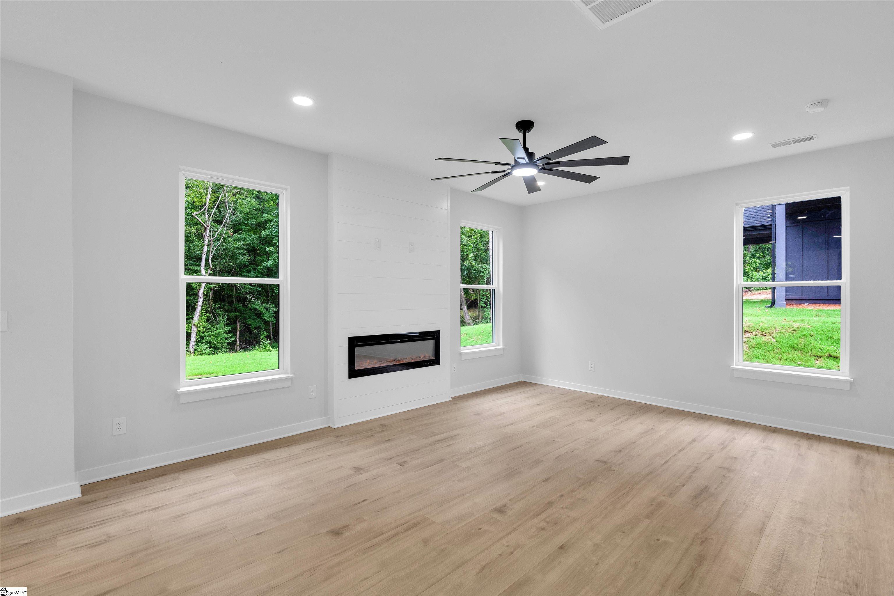 320 W Caroline Street Greenville, SC 29611