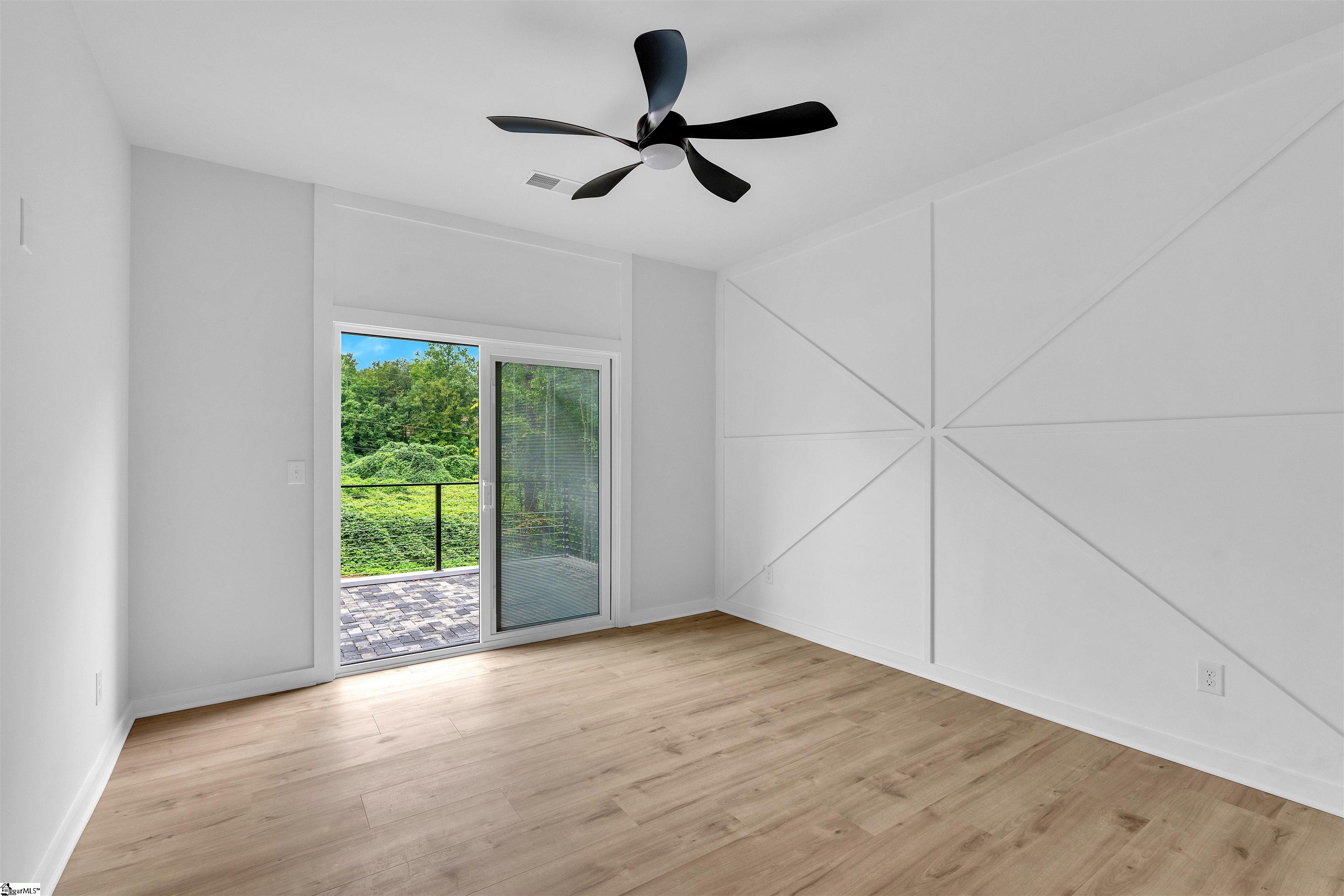 320 W Caroline Street Greenville, SC 29611