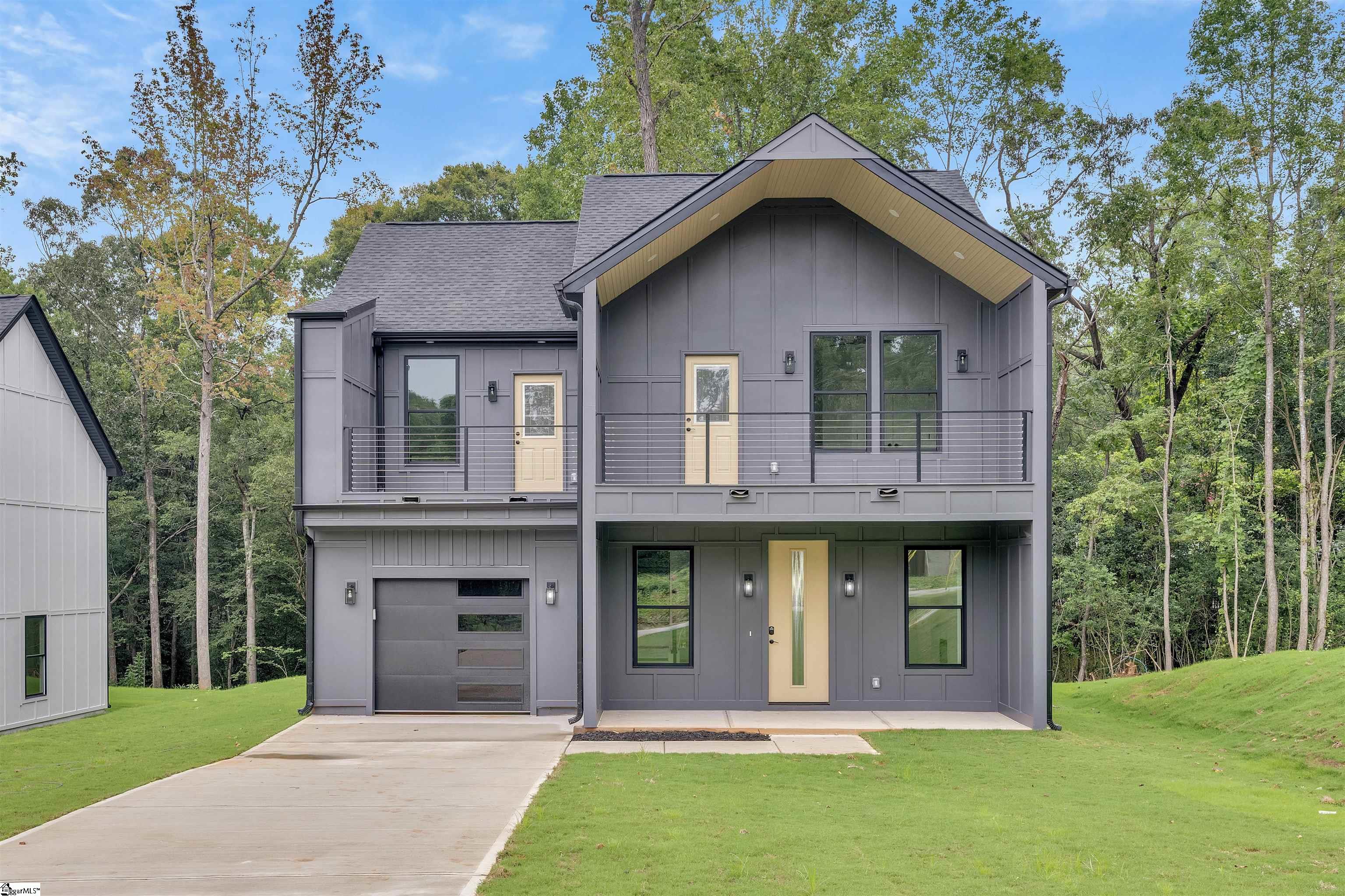 318 W Caroline Street Greenville, SC 29611