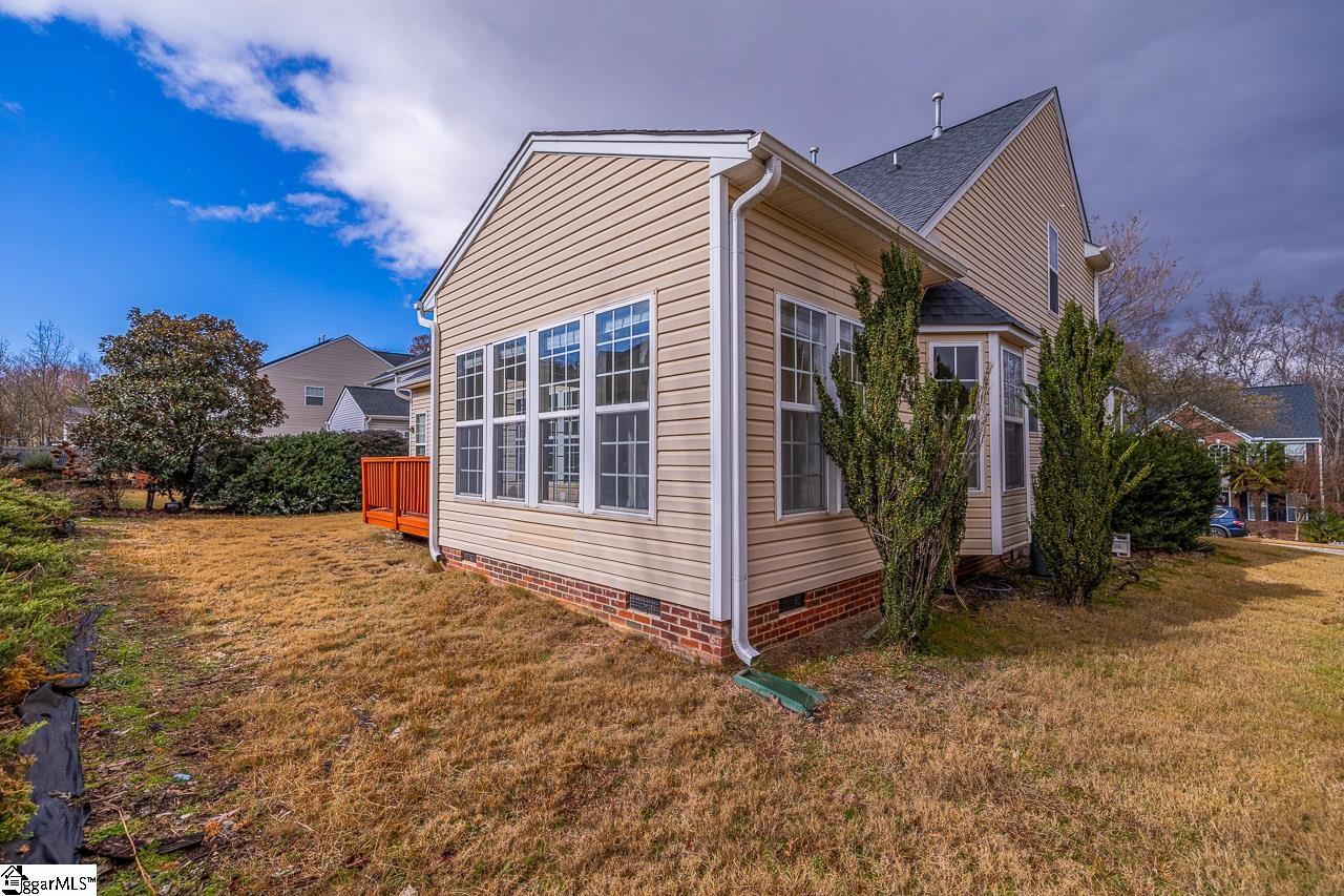153 White Bark Way Taylors, SC 29687