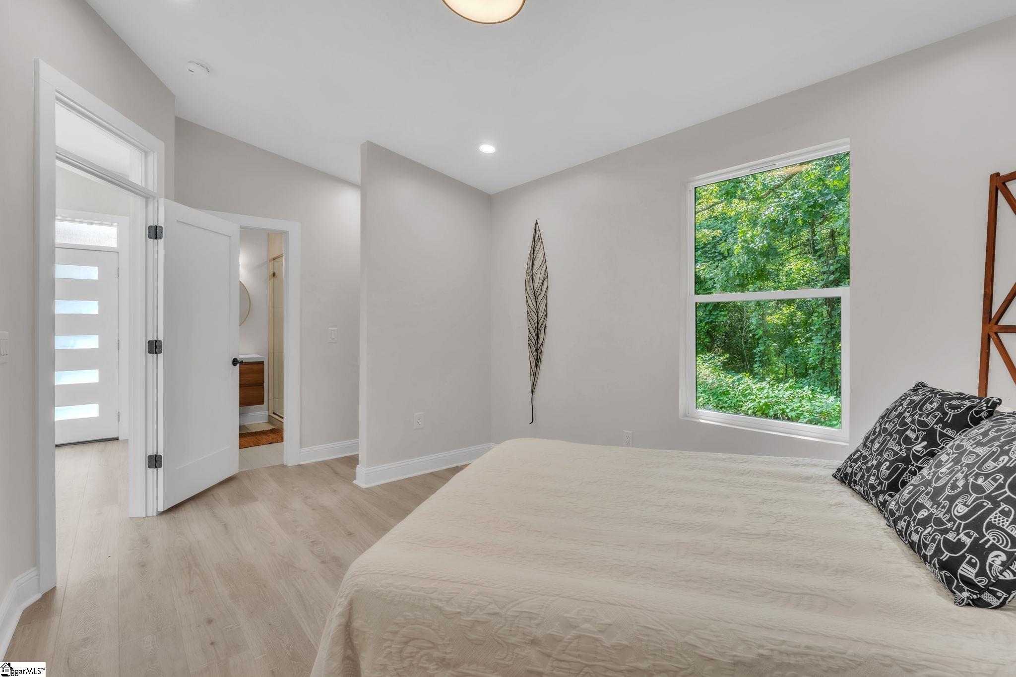 170 Keith Drive Greenville, SC 29607