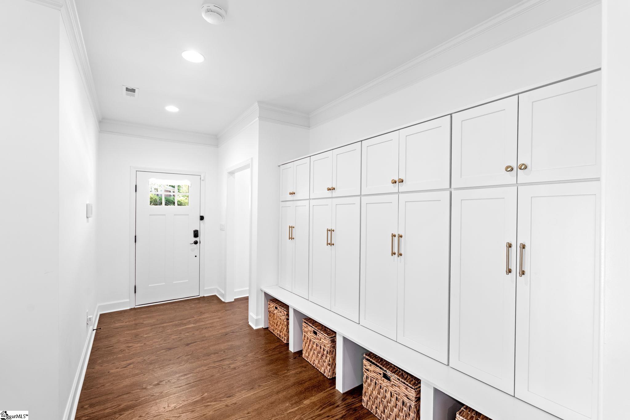 46 Partridge Lane Greenville, SC 29601
