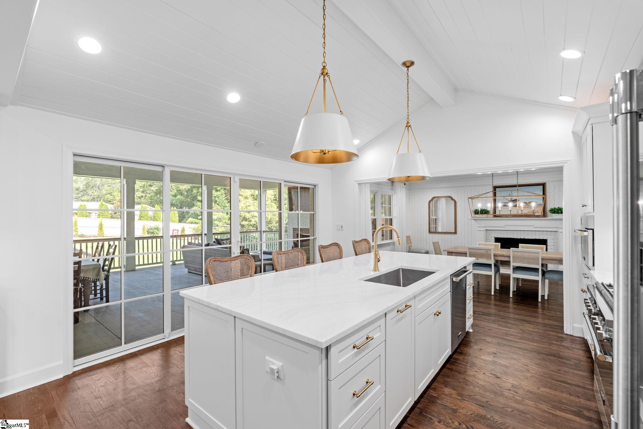 46 Partridge Lane Greenville, SC 29601