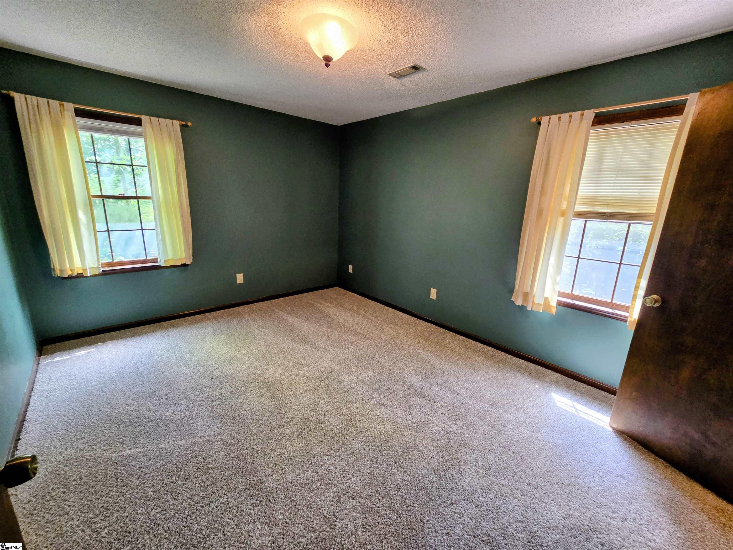 14001 Rhine Court Seneca, SC 29672