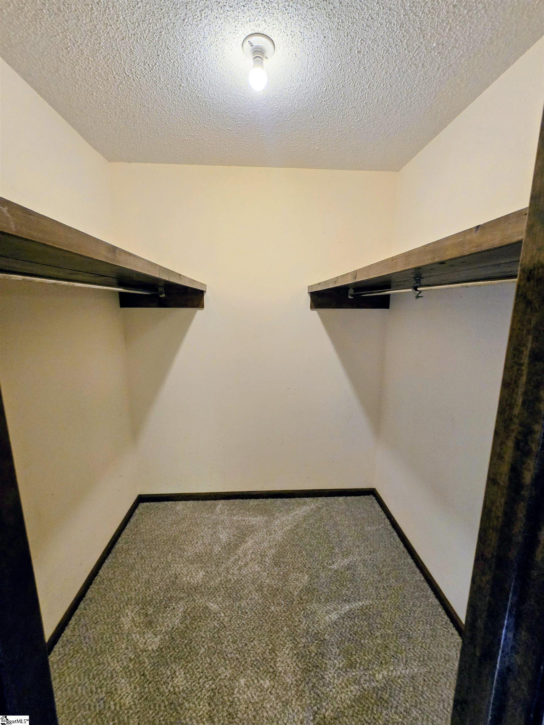 14001 Rhine Court Seneca, SC 29672