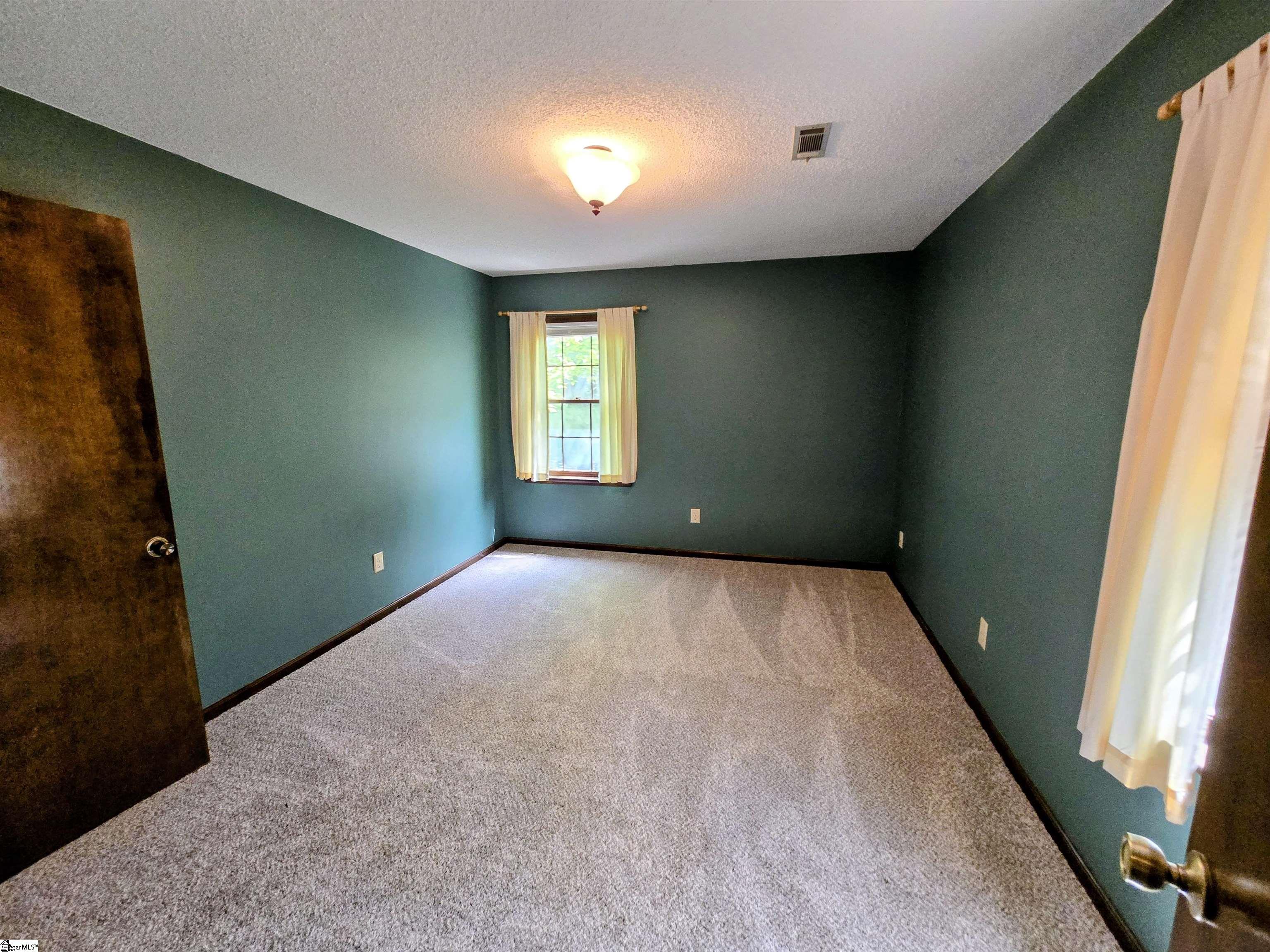 14001 Rhine Court Seneca, SC 29672