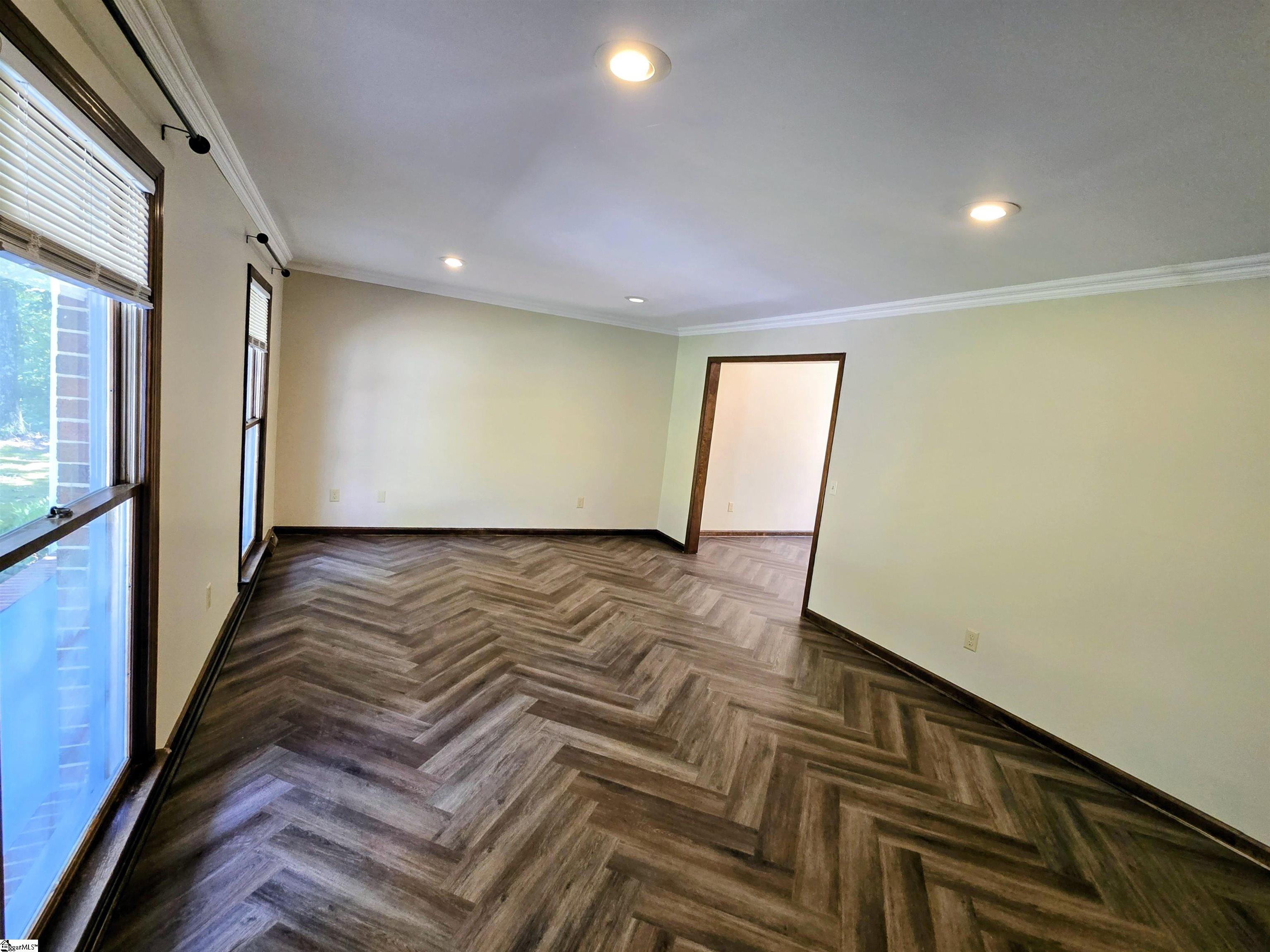 14001 Rhine Court Seneca, SC 29672