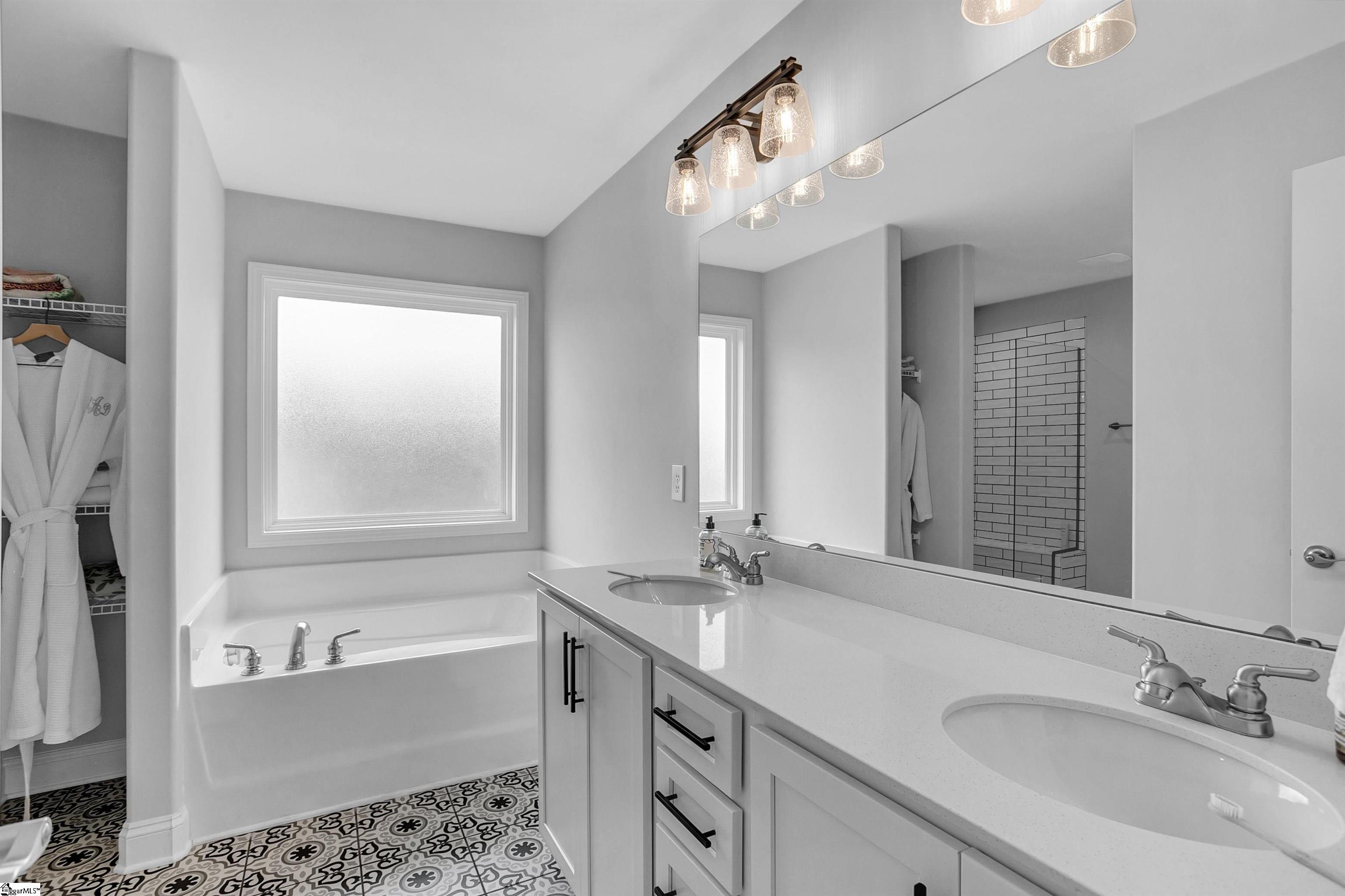 301 Marshgate Drive Greenville, SC 29617