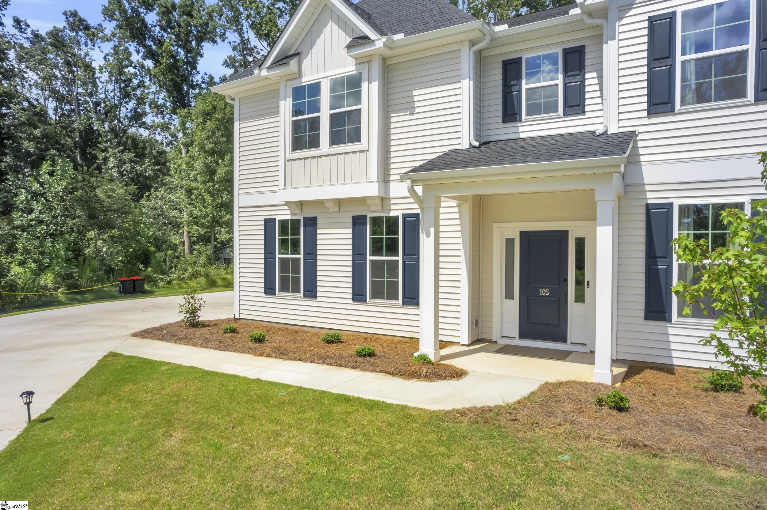 105 Fox den Court Easley, SC 29642