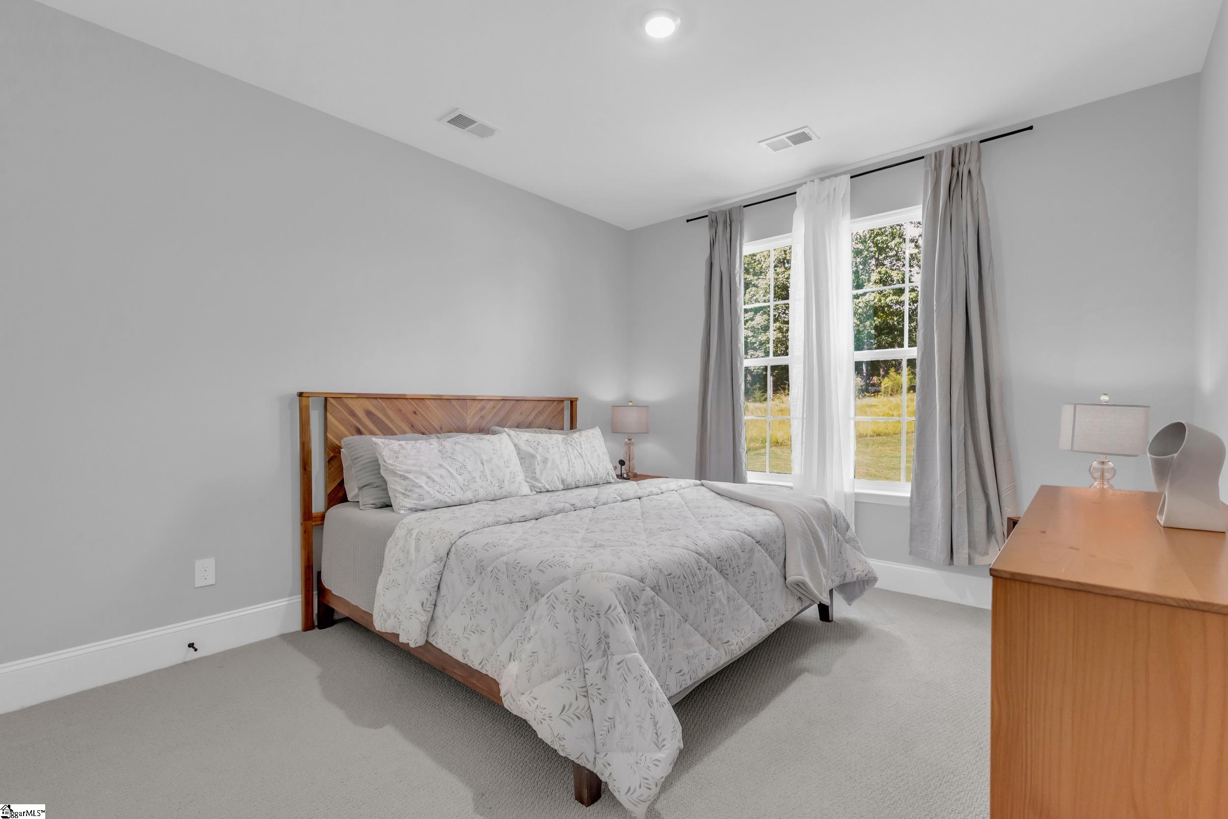 105 Fox den Court Easley, SC 29642