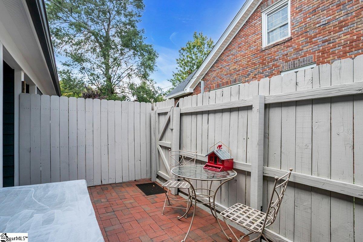 408 Townes Unit Street Greenville, SC 29601