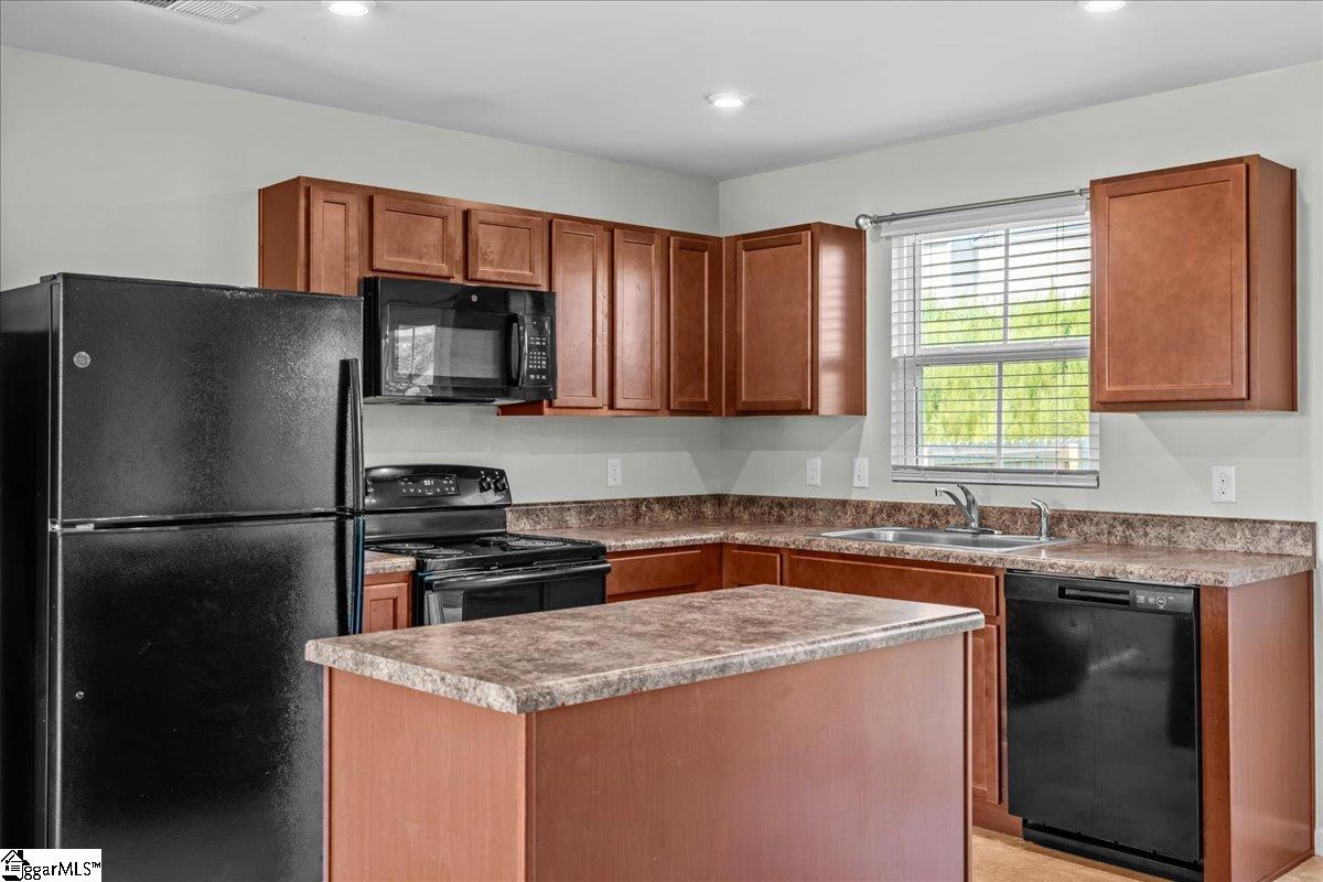 11 Torrington Drive Greenville, SC 29617