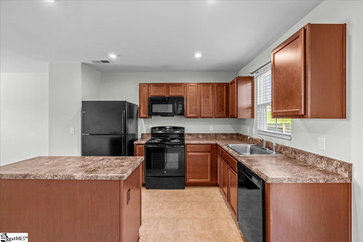 11 Torrington Drive Greenville, SC 29617