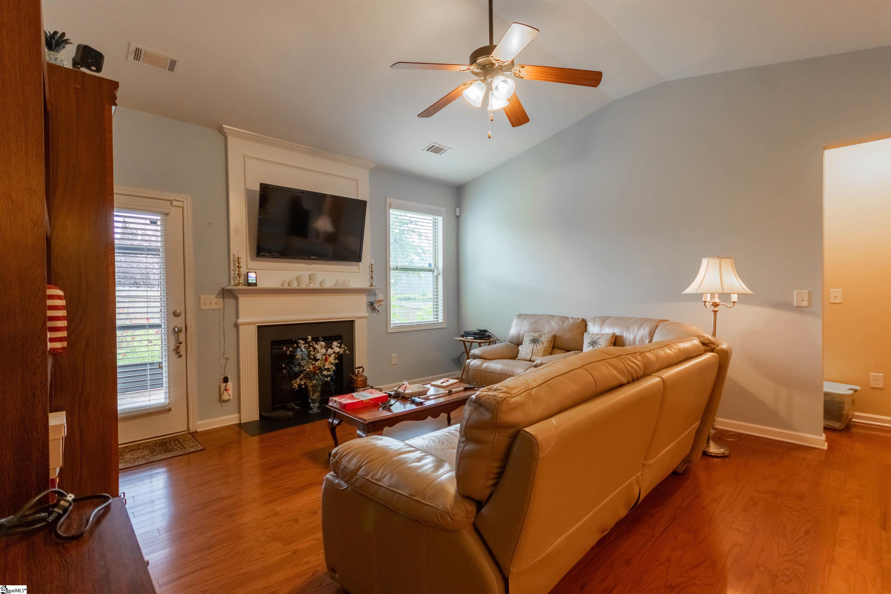 215 Reedy Springs Lane Greenville, SC 29605