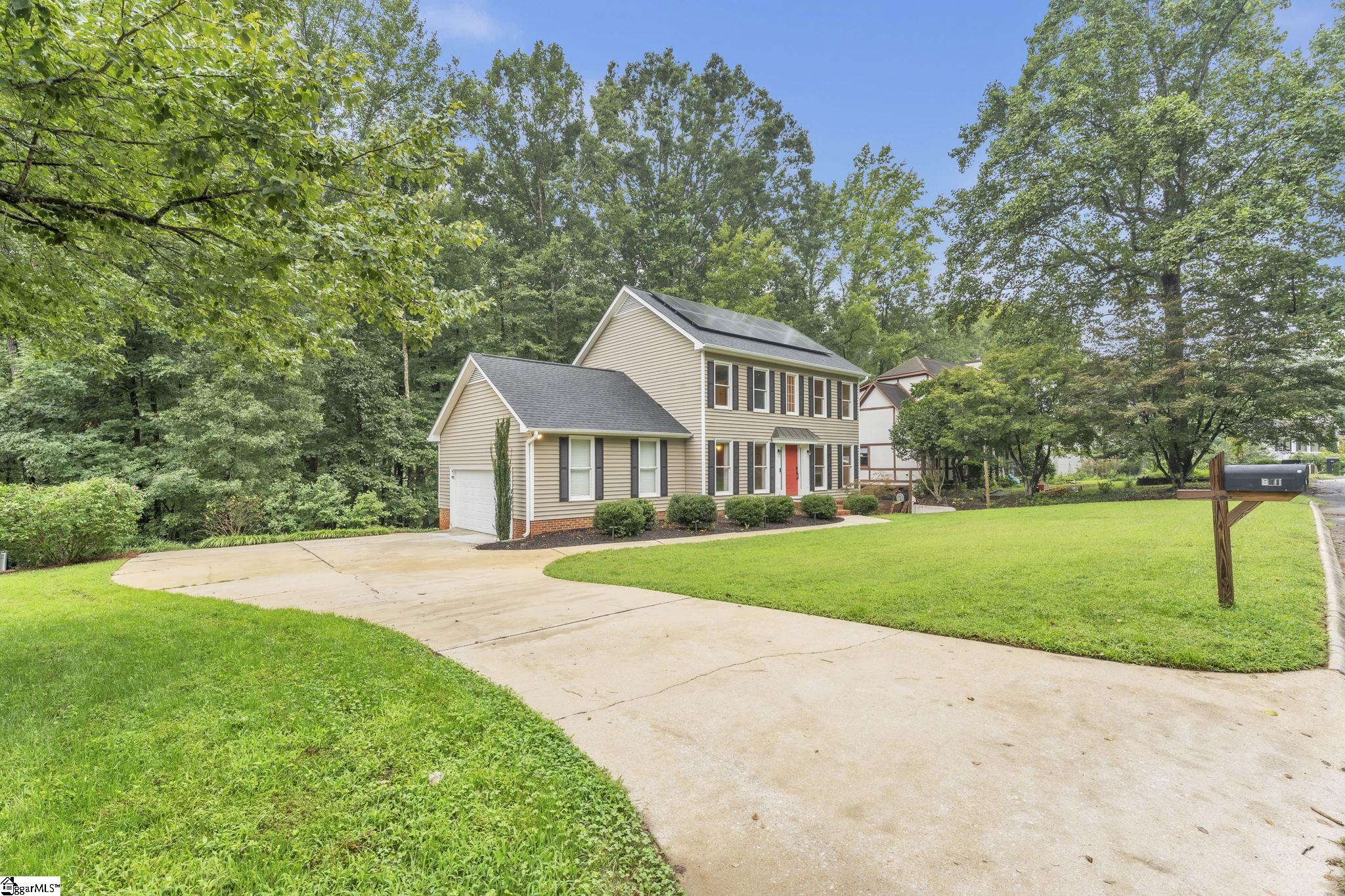 501 Foxhound Road Simpsonville, SC 29680