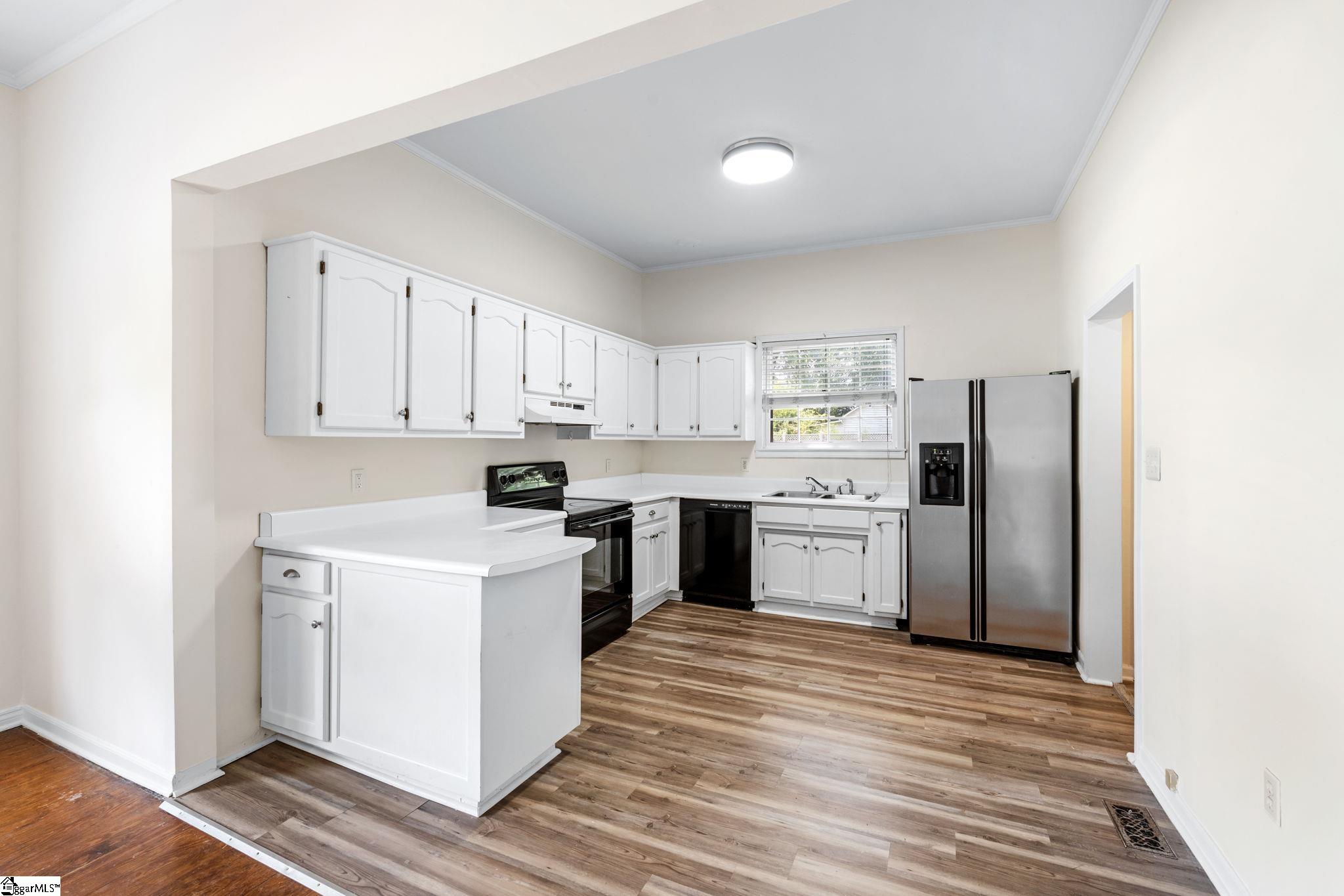 41 Allen Street Greenville, SC 29605