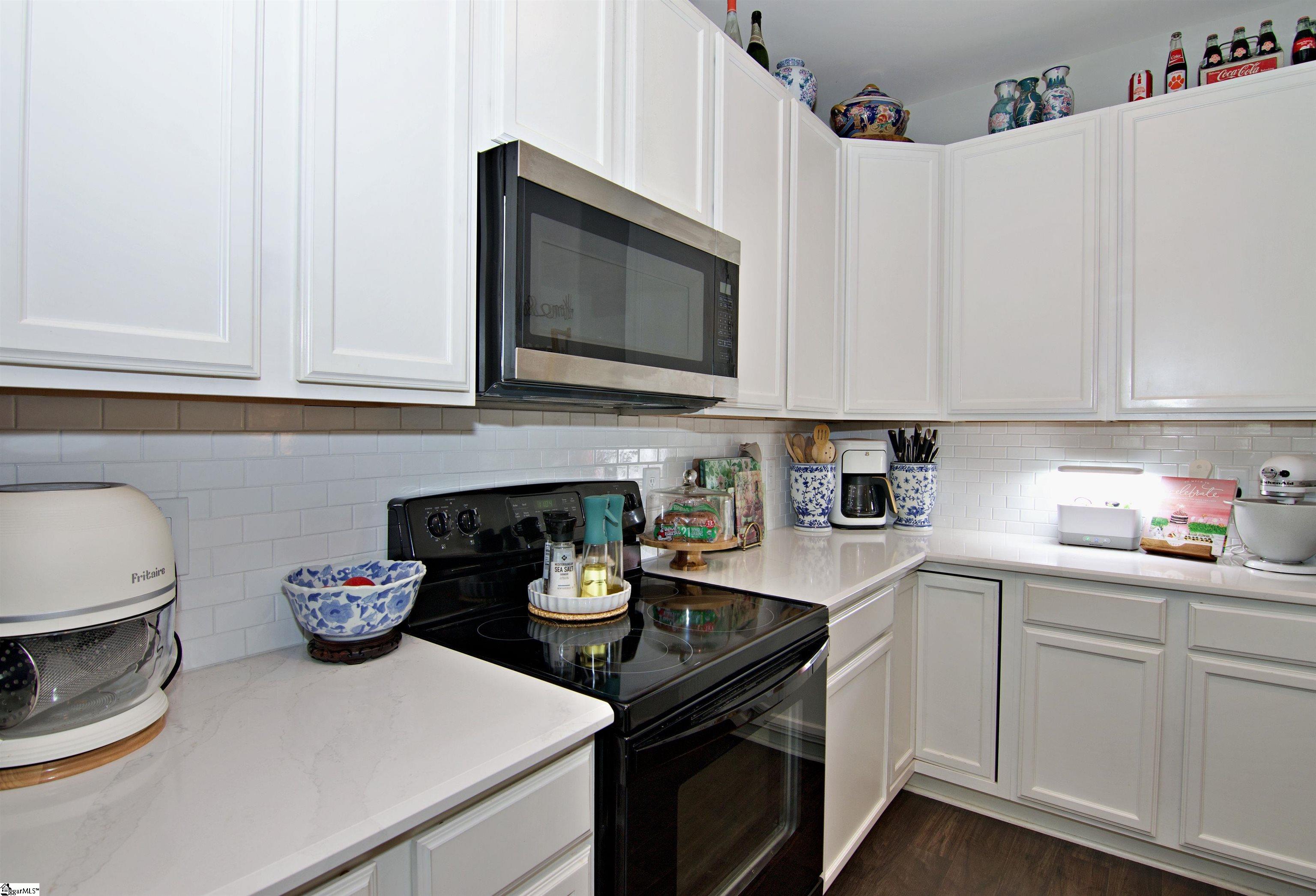 217 N Stonegate Drive Seneca, SC 29678