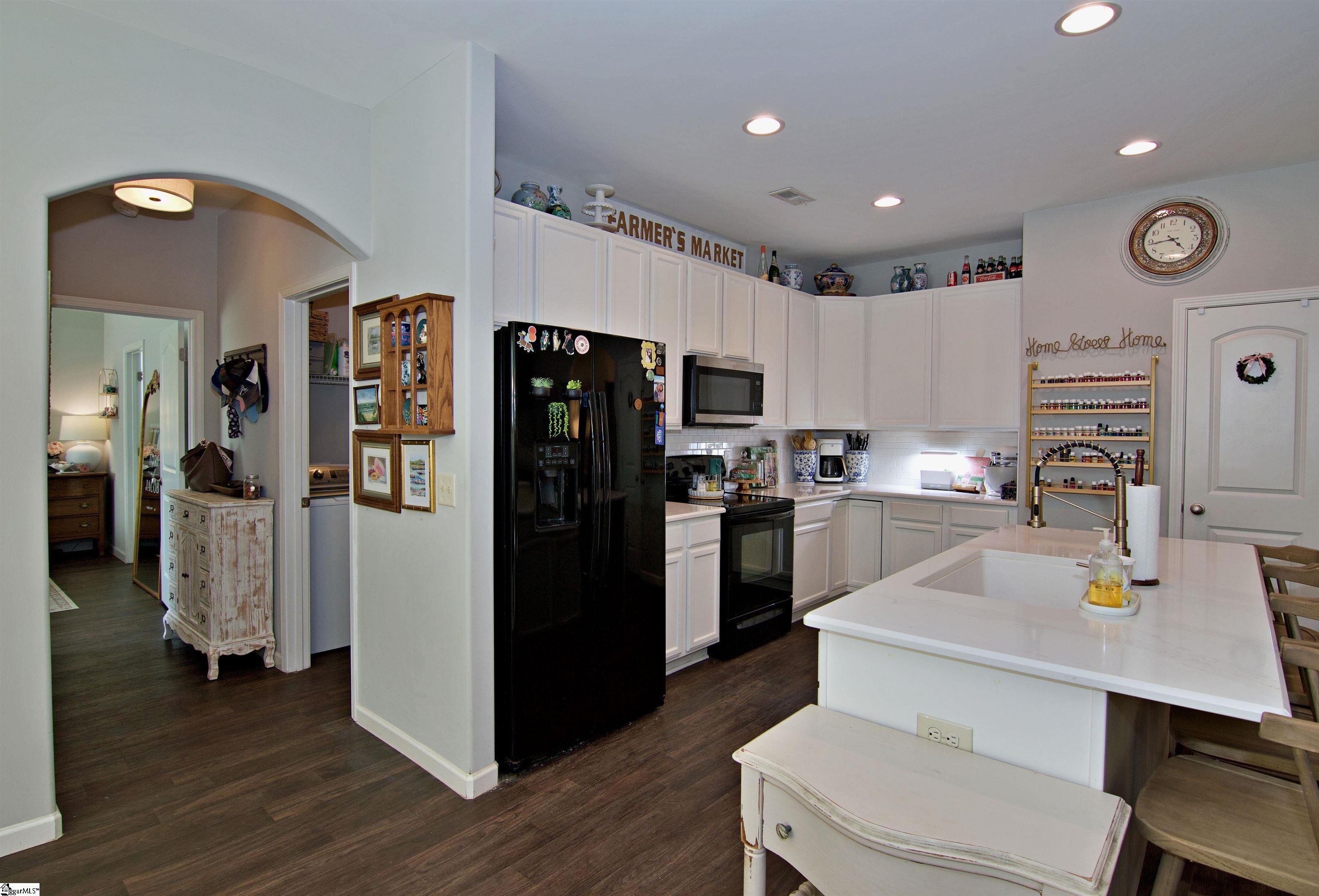 217 N Stonegate Drive Seneca, SC 29678