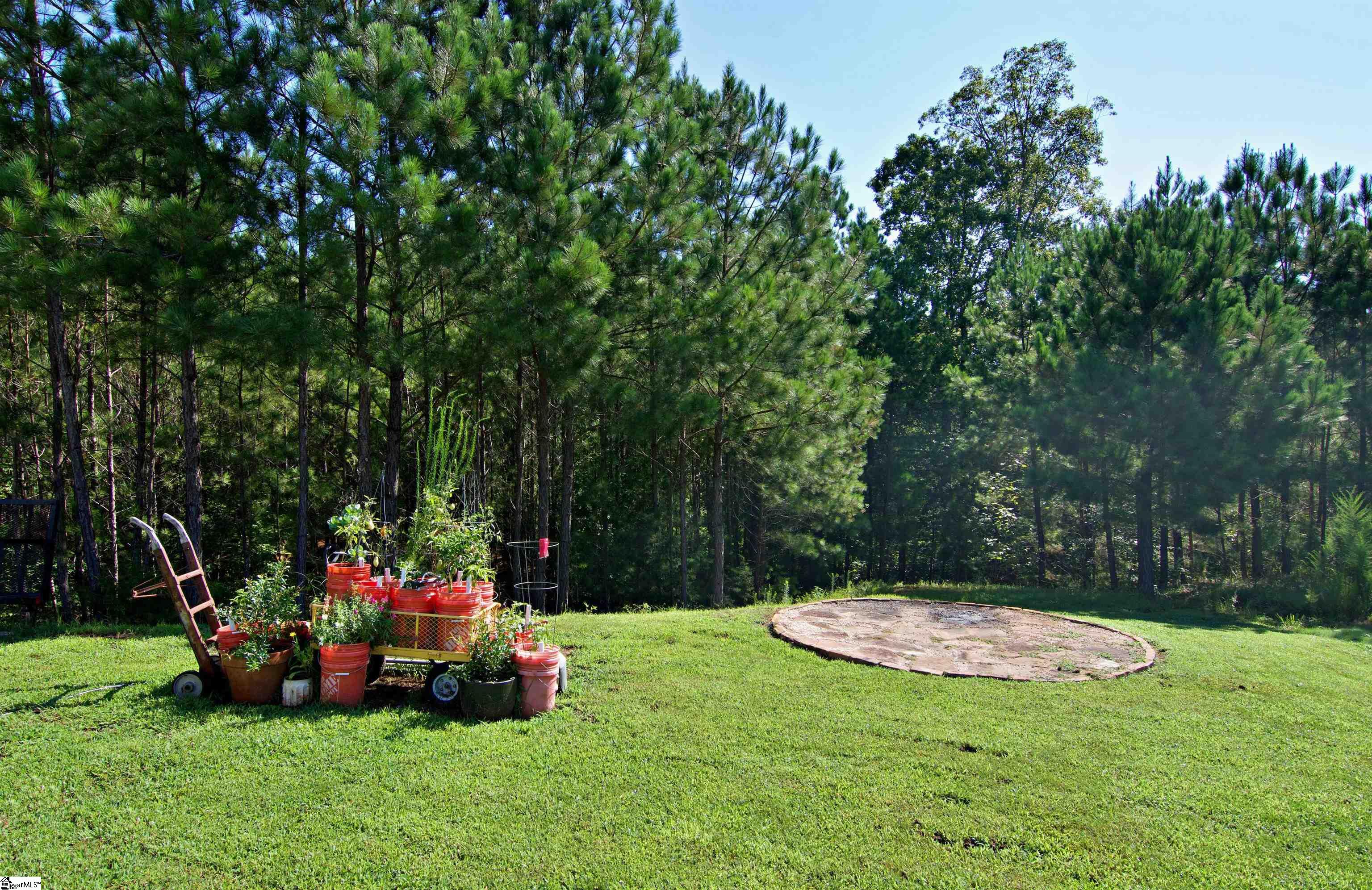 217 N Stonegate Drive Seneca, SC 29678