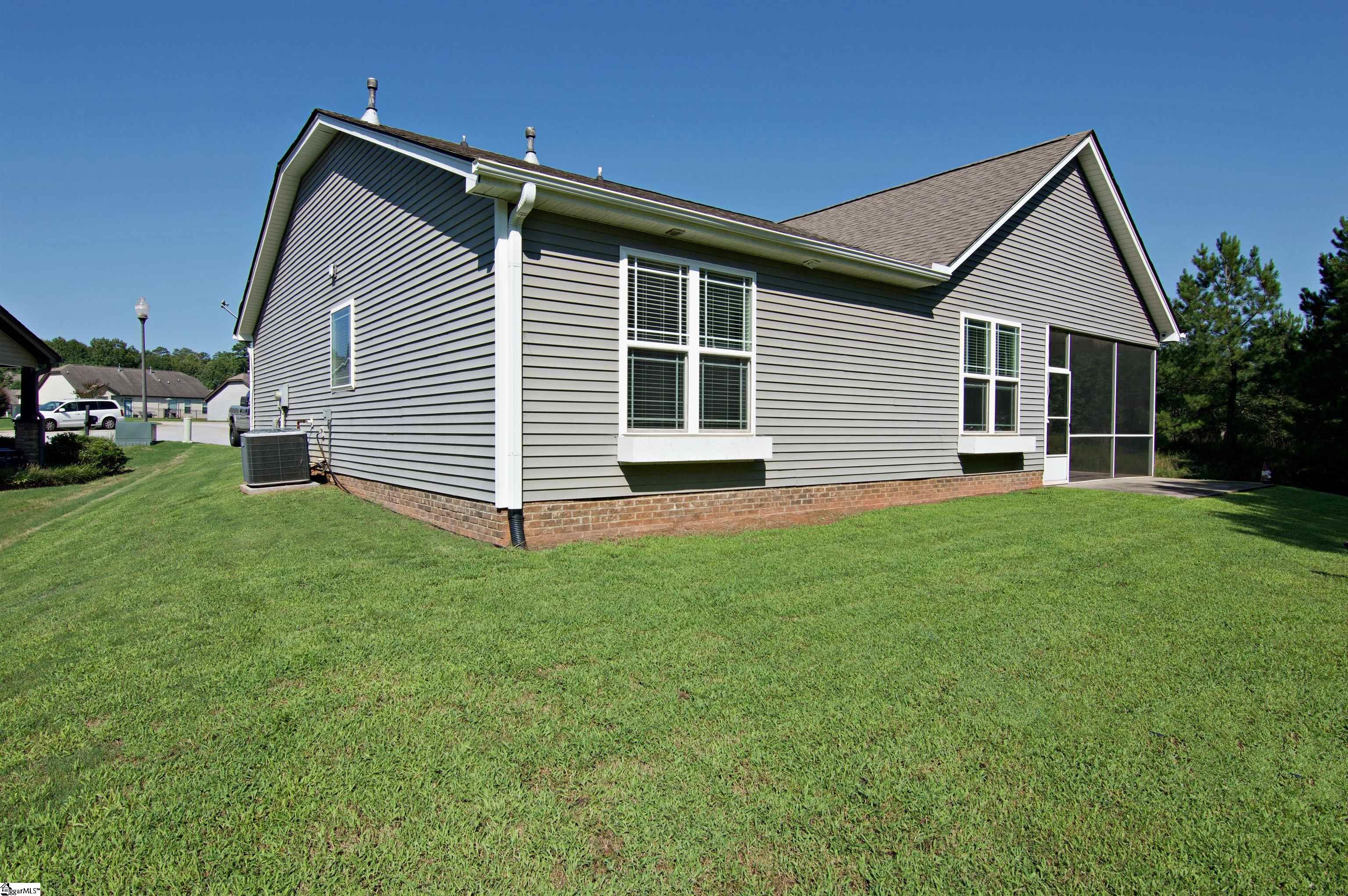 217 N Stonegate Drive Seneca, SC 29678