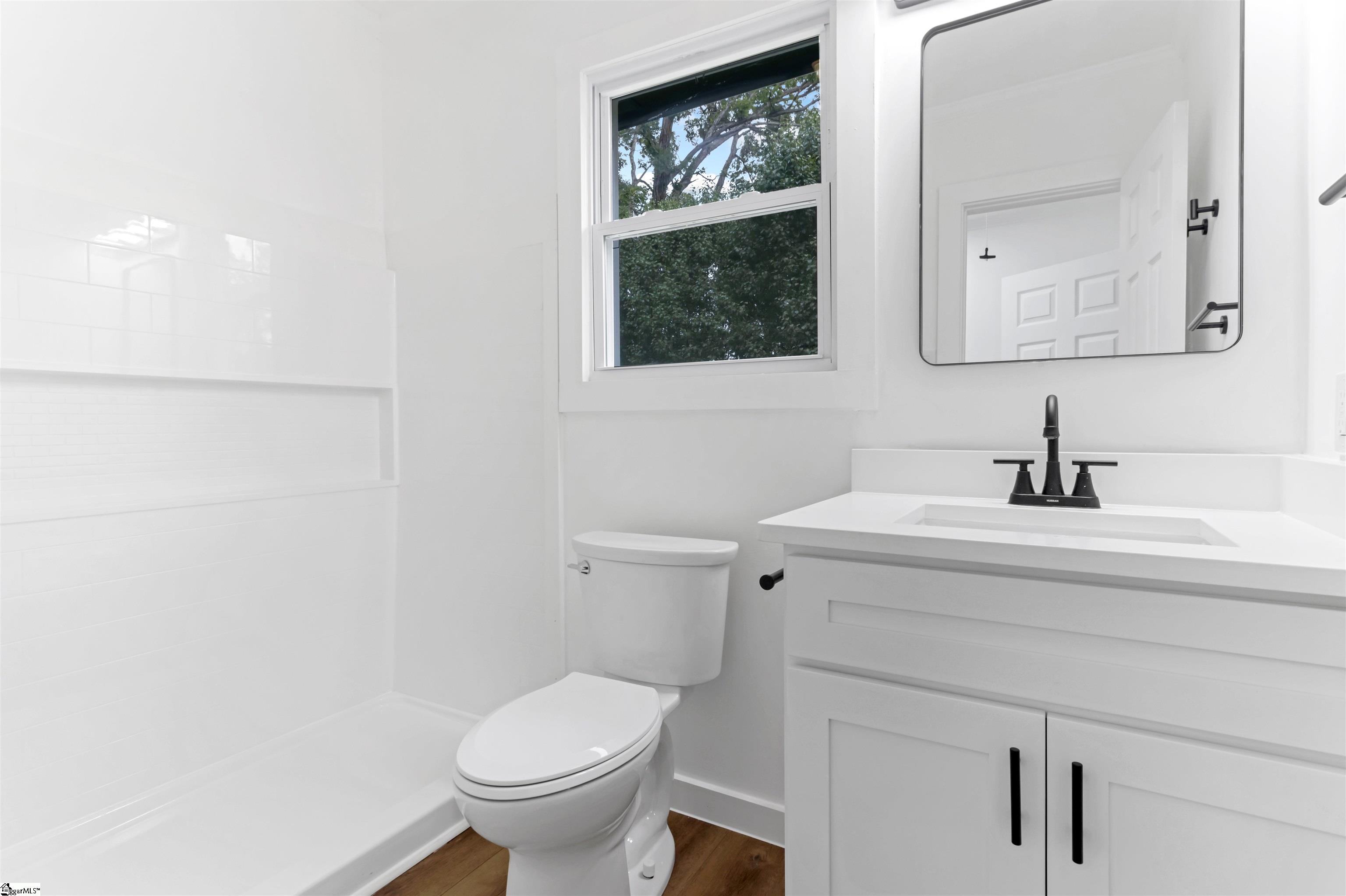 207 South Carolina Avenue Spartanburg, SC 29306