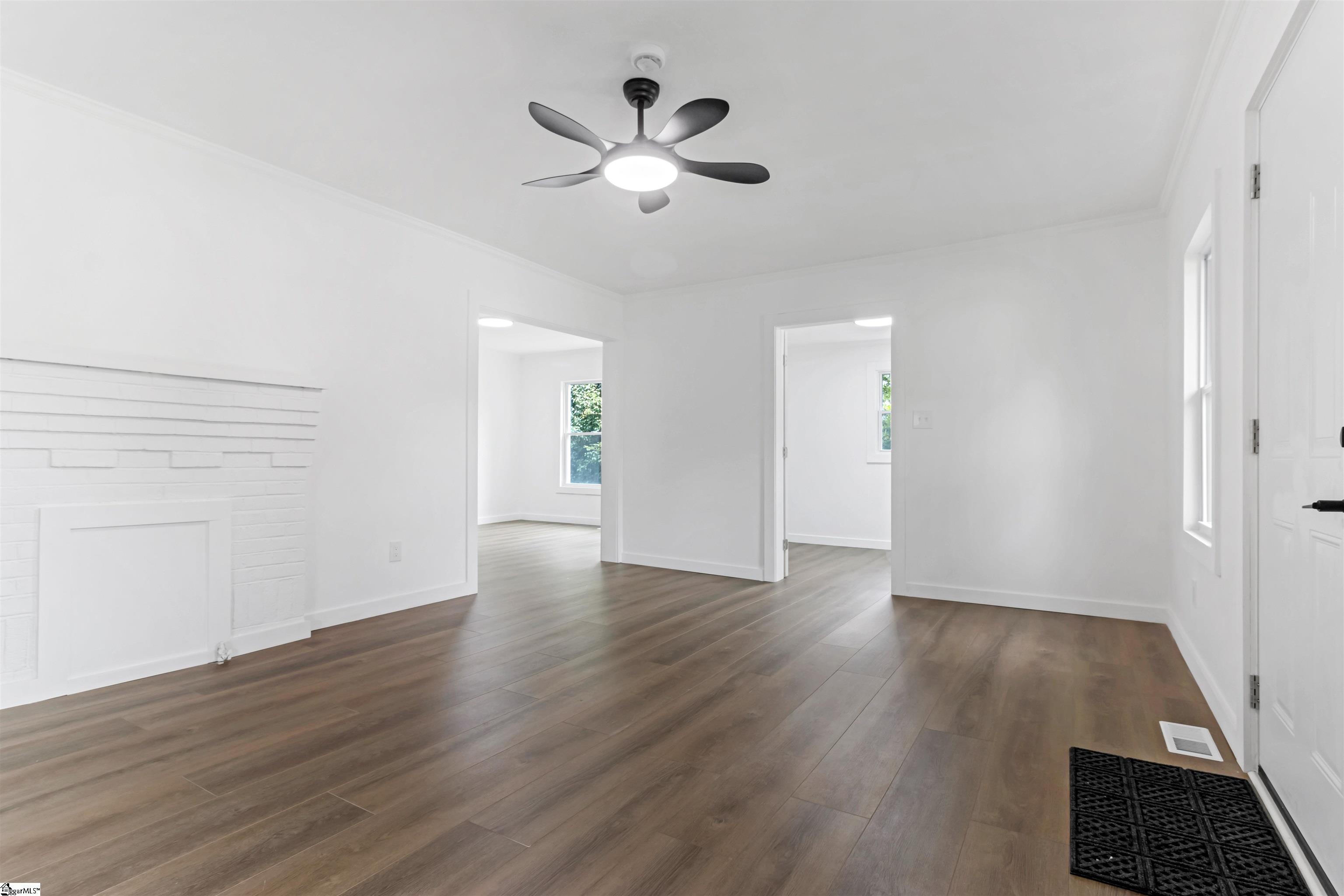 207 South Carolina Avenue Spartanburg, SC 29306