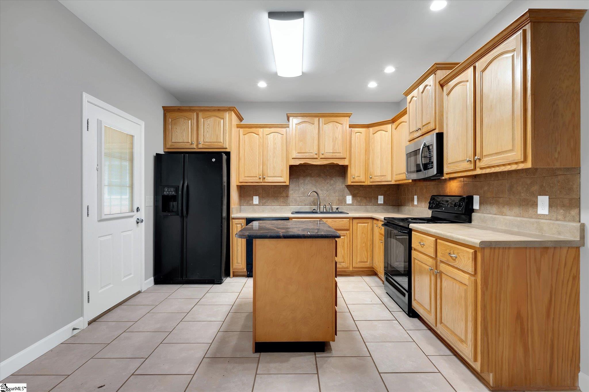 200 Cecil Drive Liberty, SC 29657
