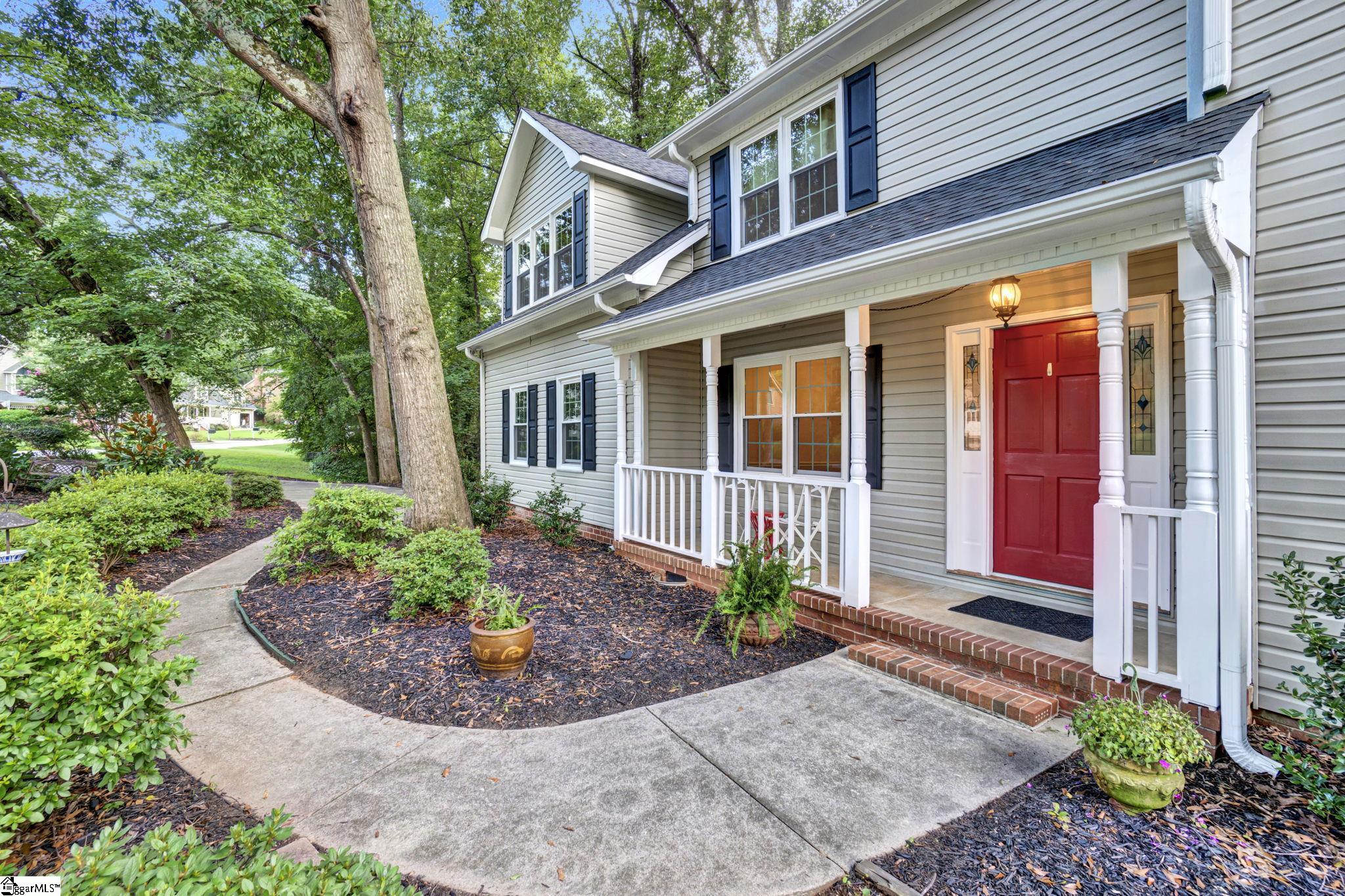 215 E Shefford Street Greer, SC 29650