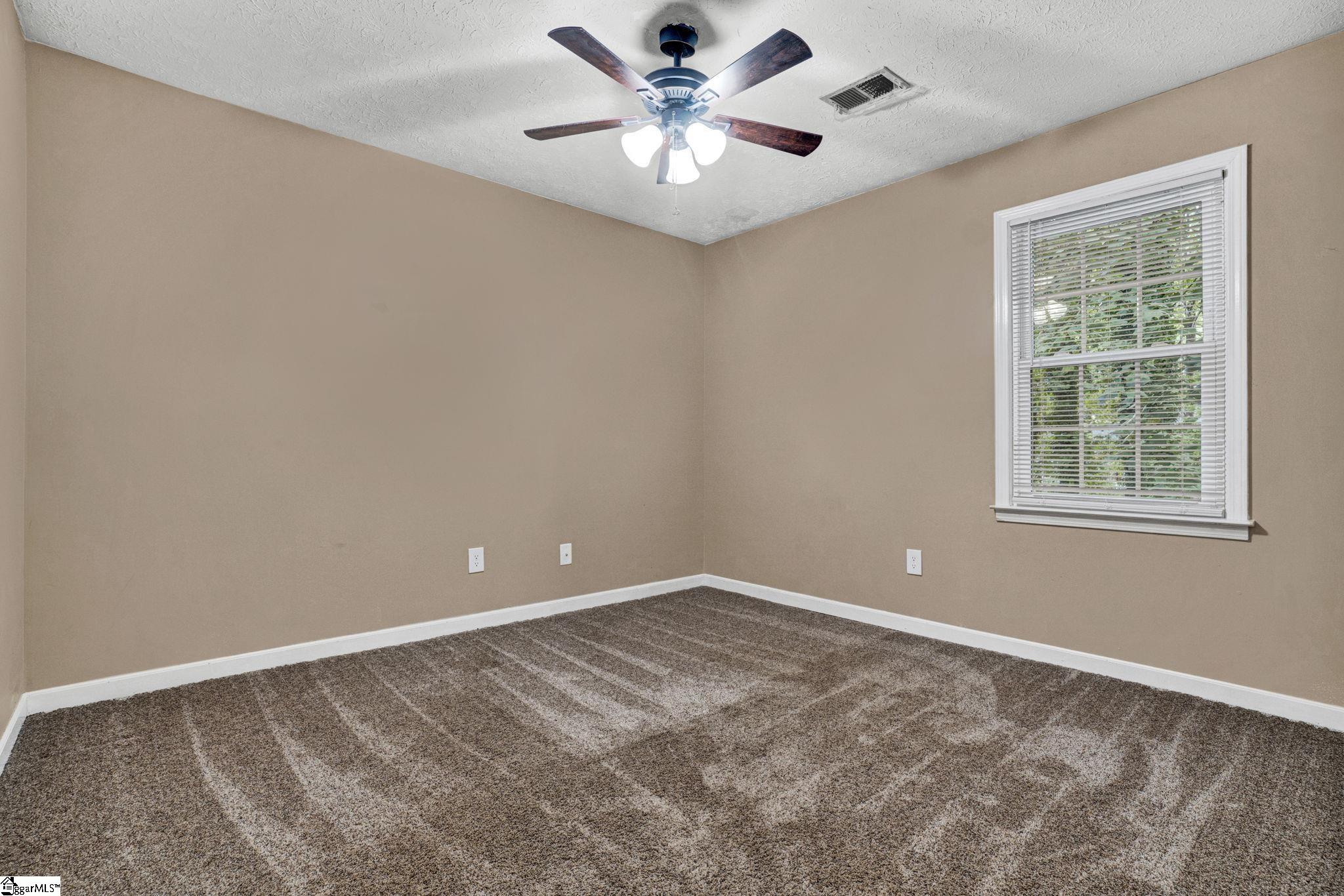215 E Shefford Street Greer, SC 29650