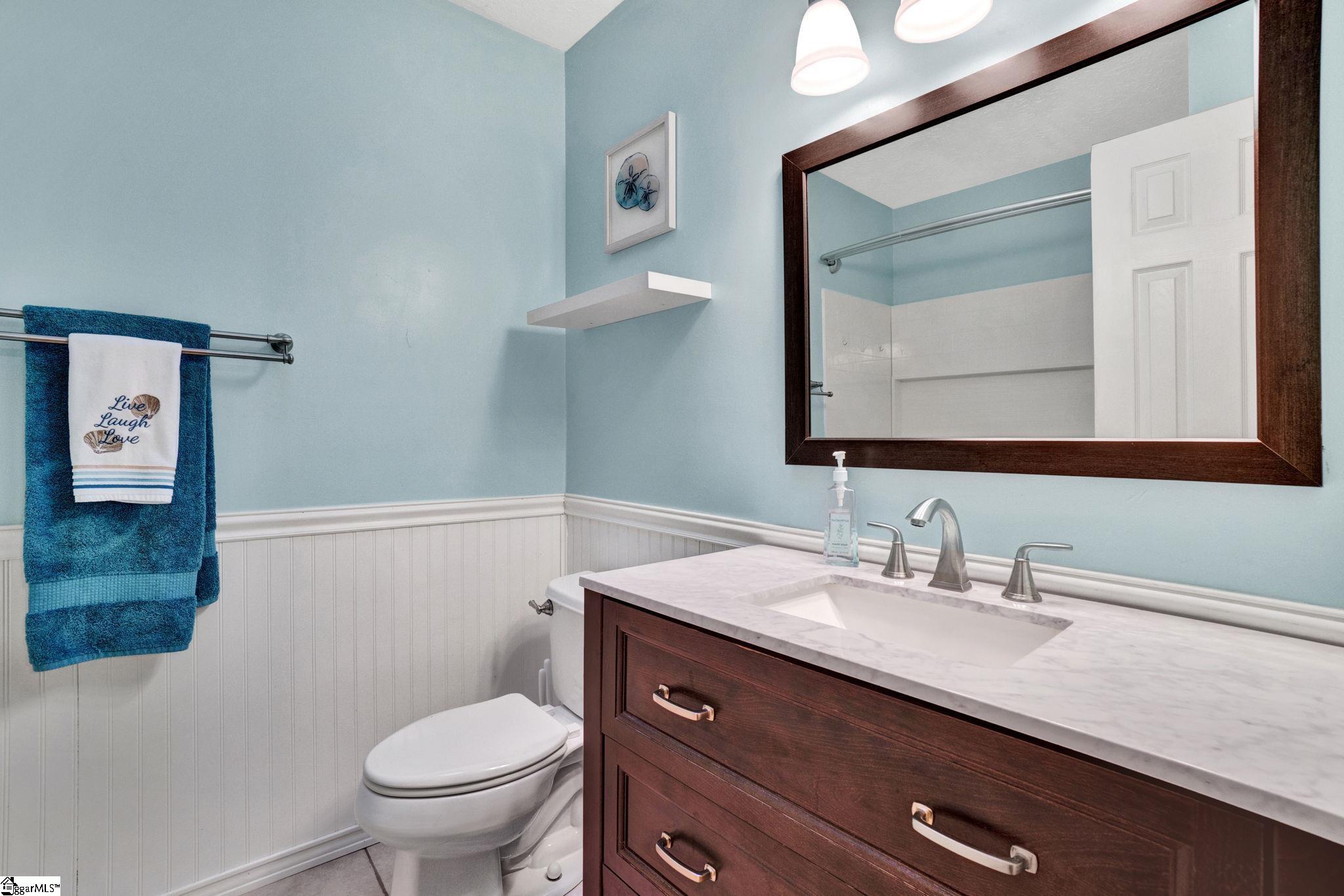215 E Shefford Street Greer, SC 29650