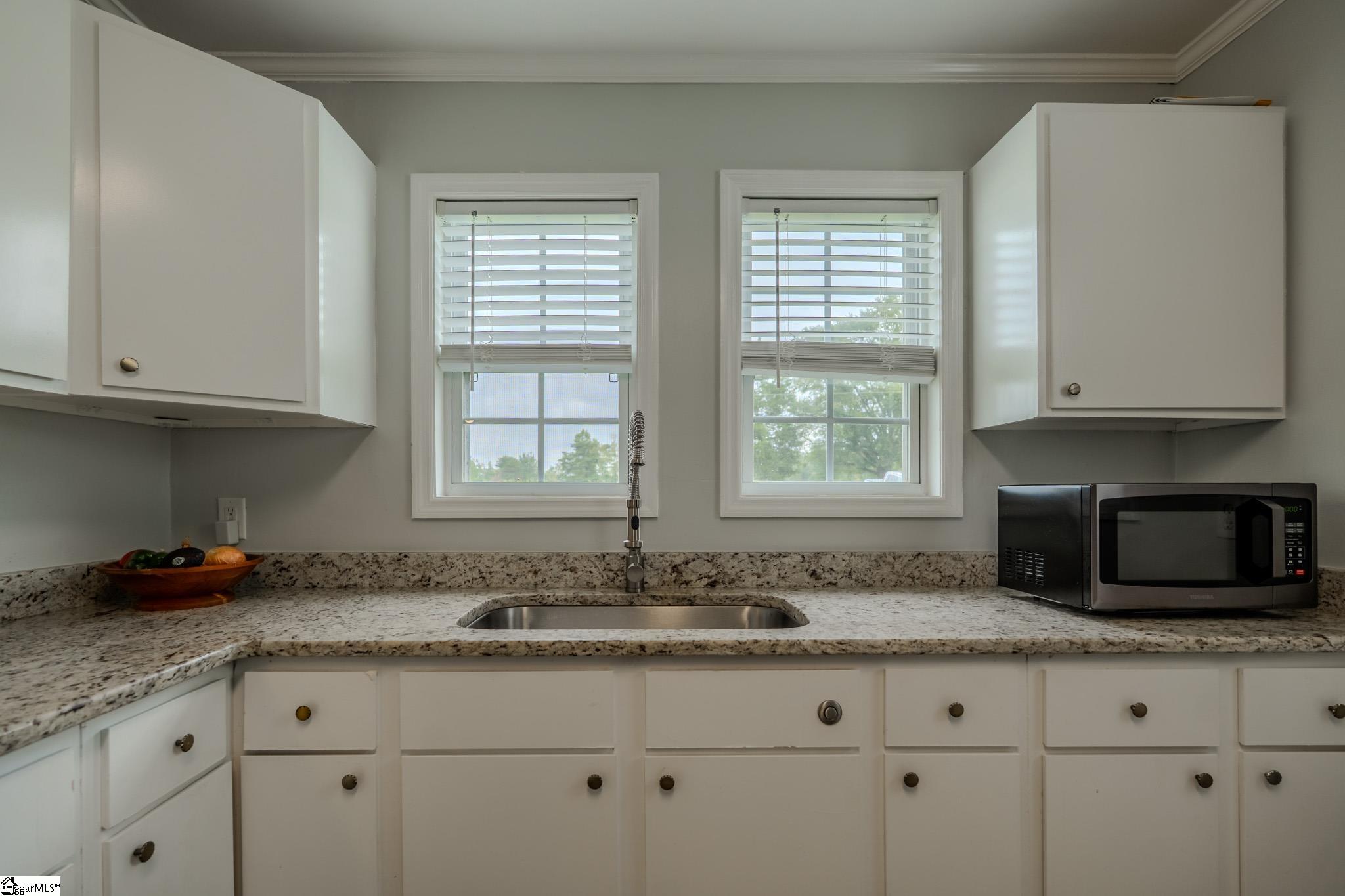 4641 Rainbow Lake Road Campobello, SC 29322