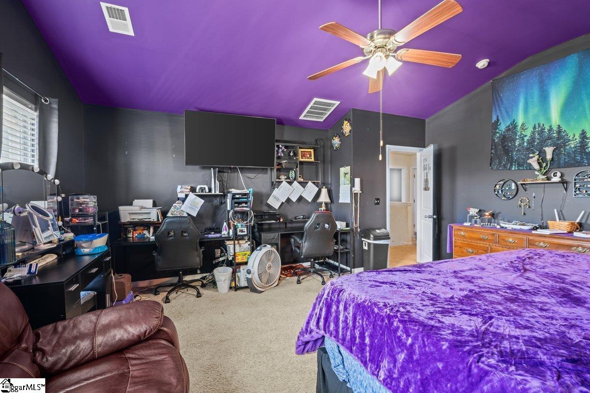 559 Falls Cottage Run Boiling Springs, SC 29316