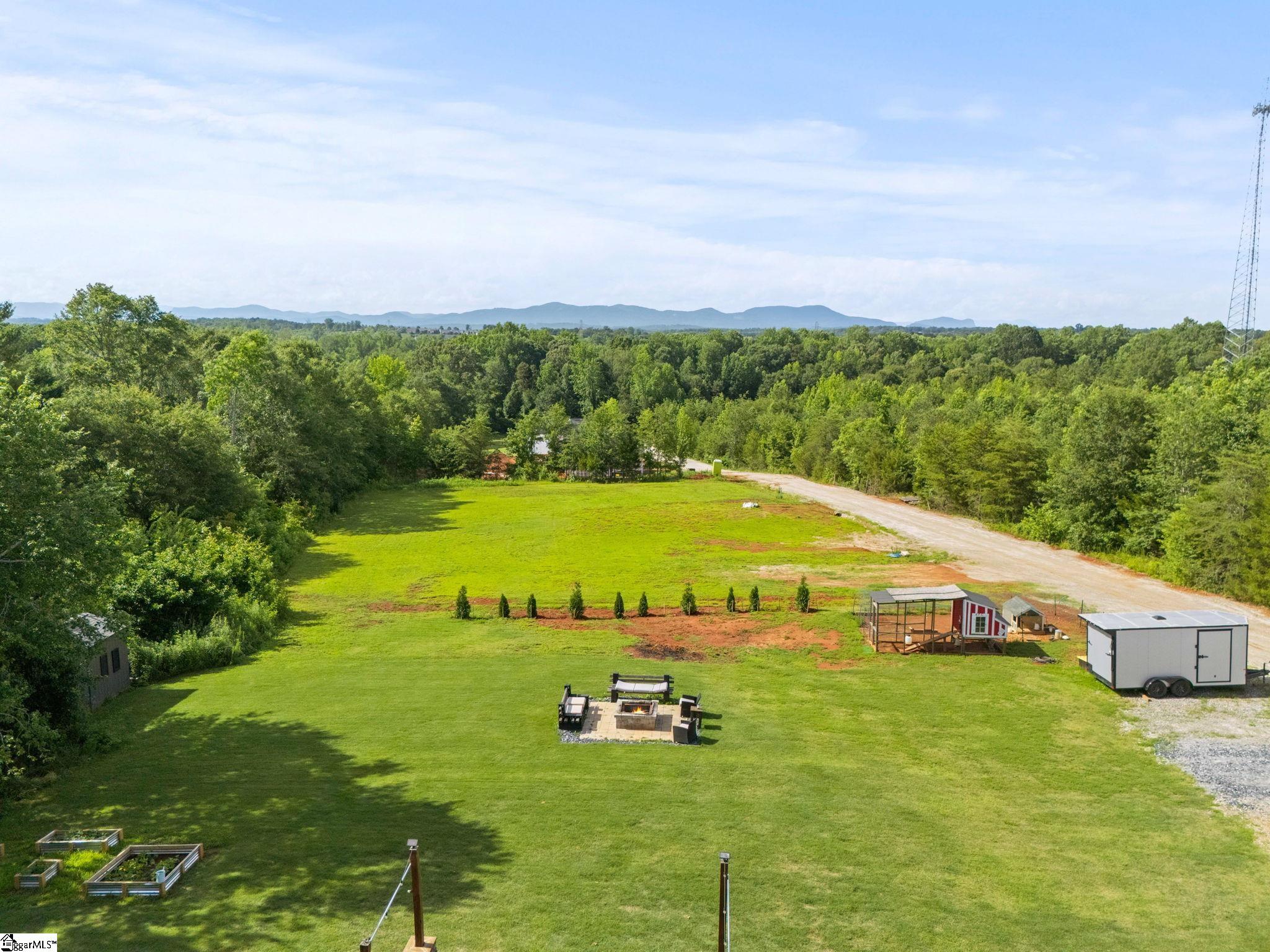 851 Milford Church Road Taylors, SC 29687