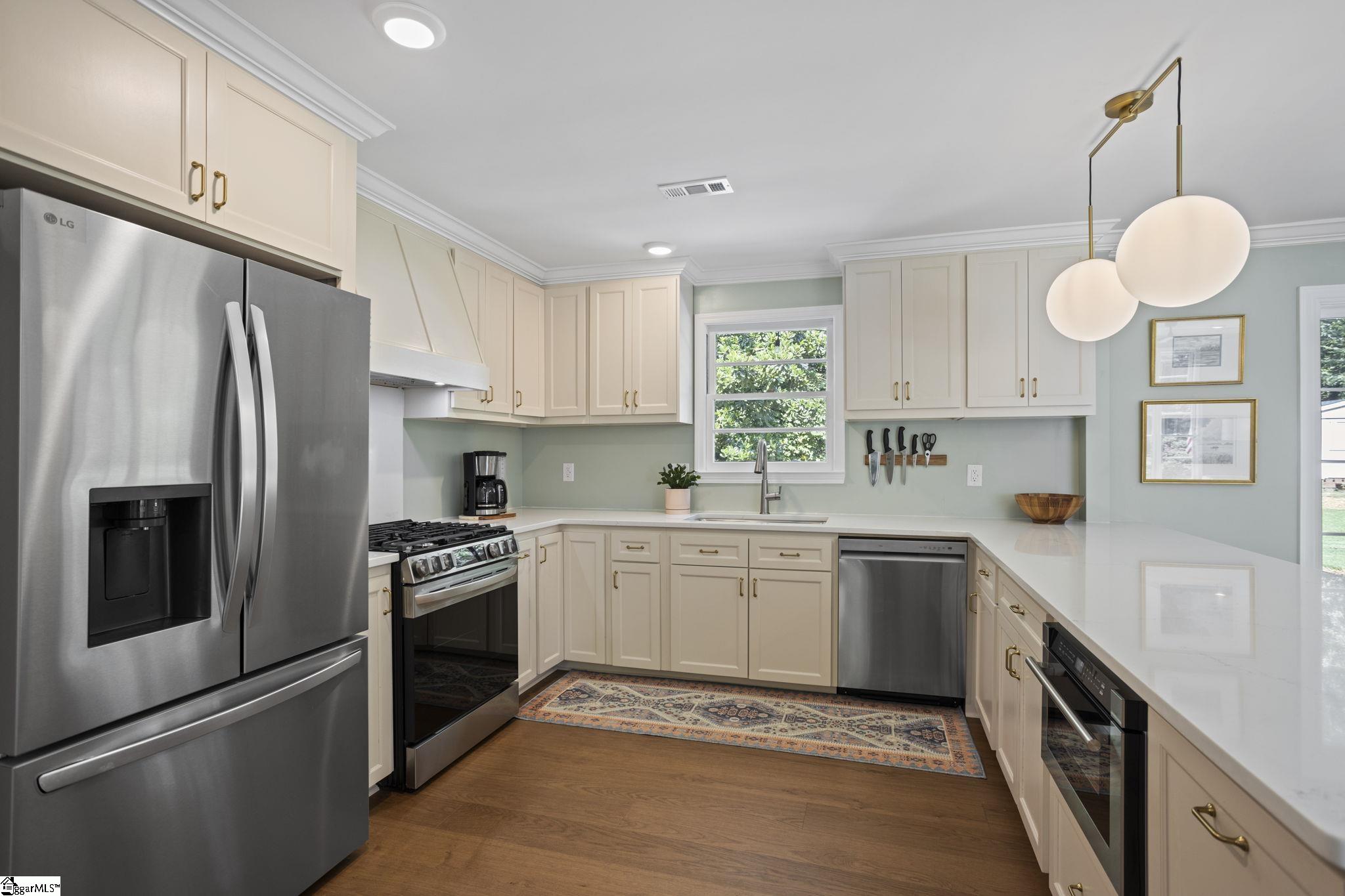 111 Greenbriar Road Spartanburg, SC 29302