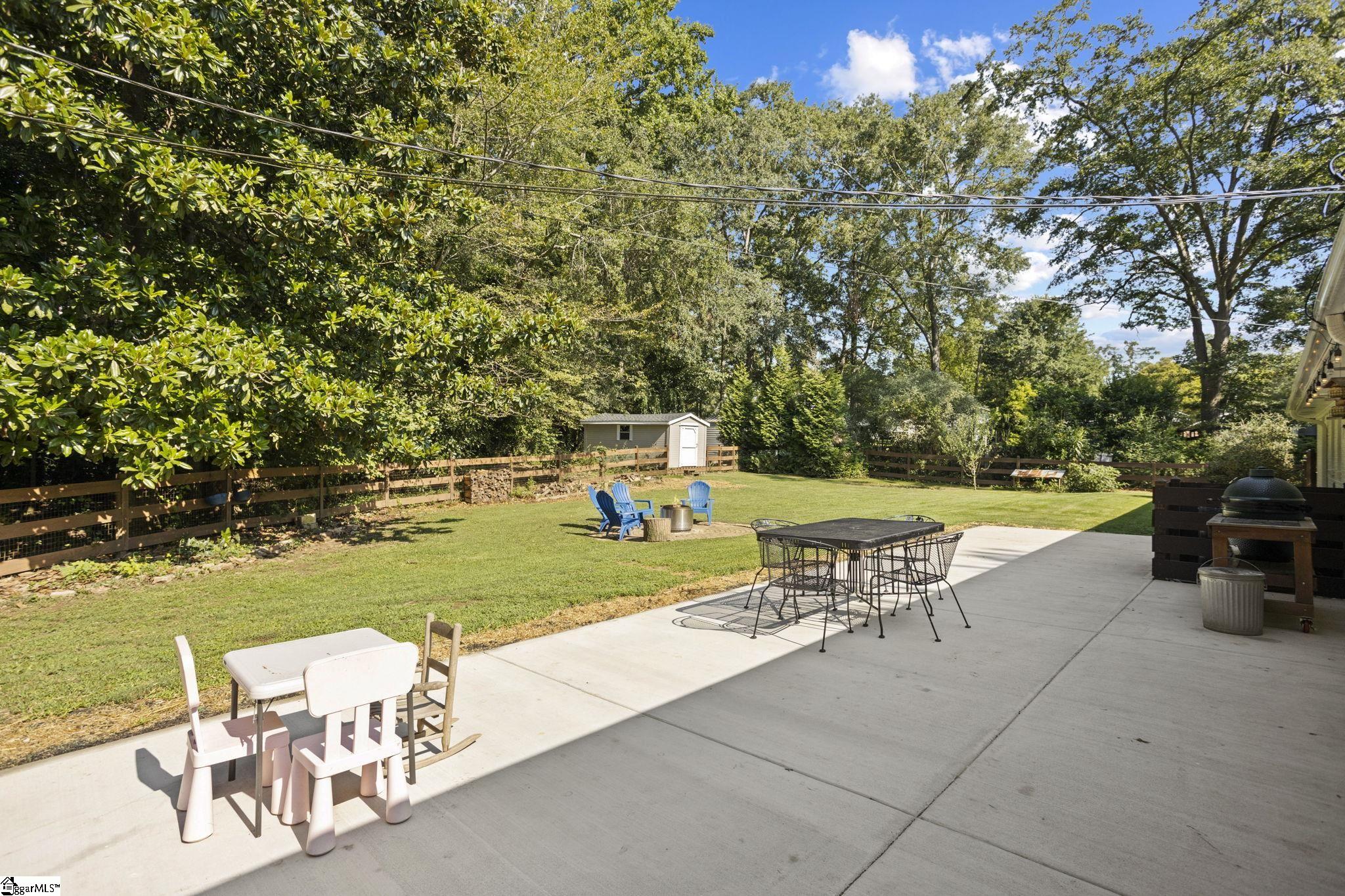 111 Greenbriar Road Spartanburg, SC 29302
