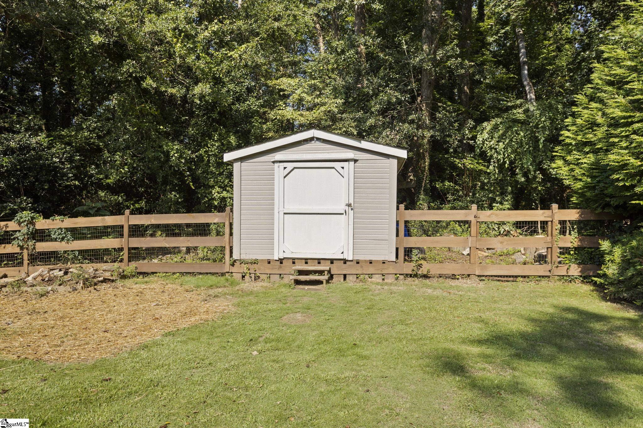 111 Greenbriar Road Spartanburg, SC 29302