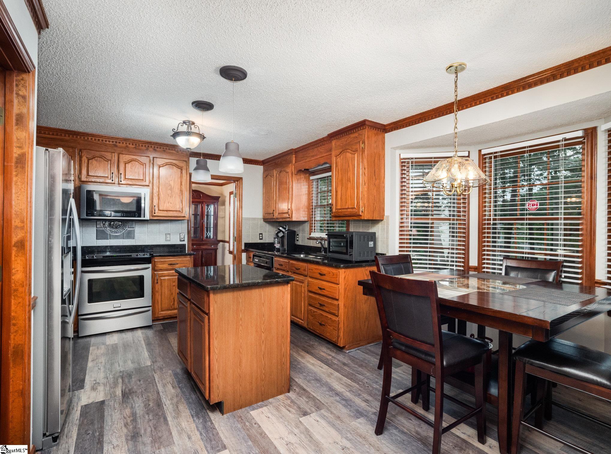 102 Hudders Creek Way Simpsonville, SC 29680