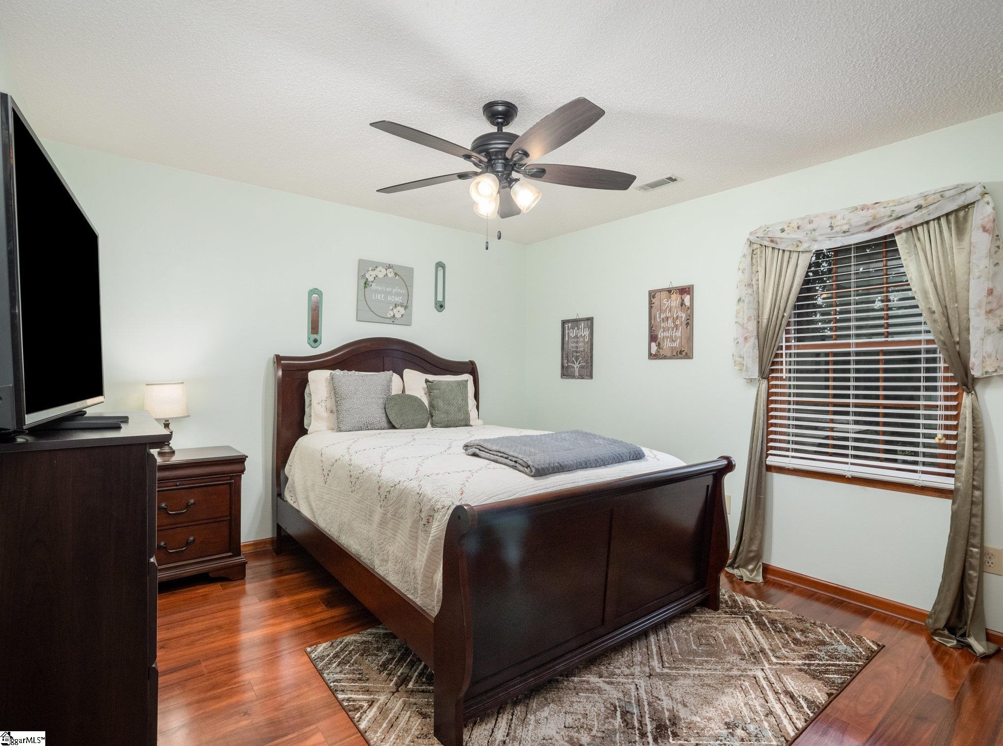 102 Hudders Creek Way Simpsonville, SC 29680