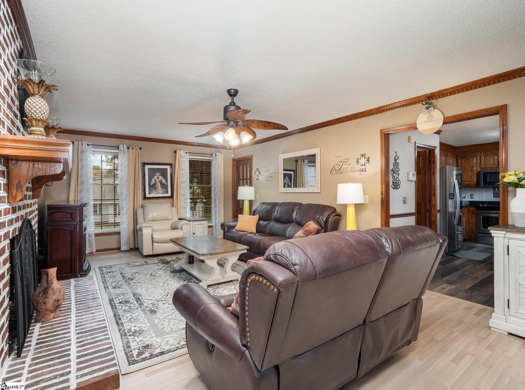 102 Hudders Creek Way Simpsonville, SC 29680