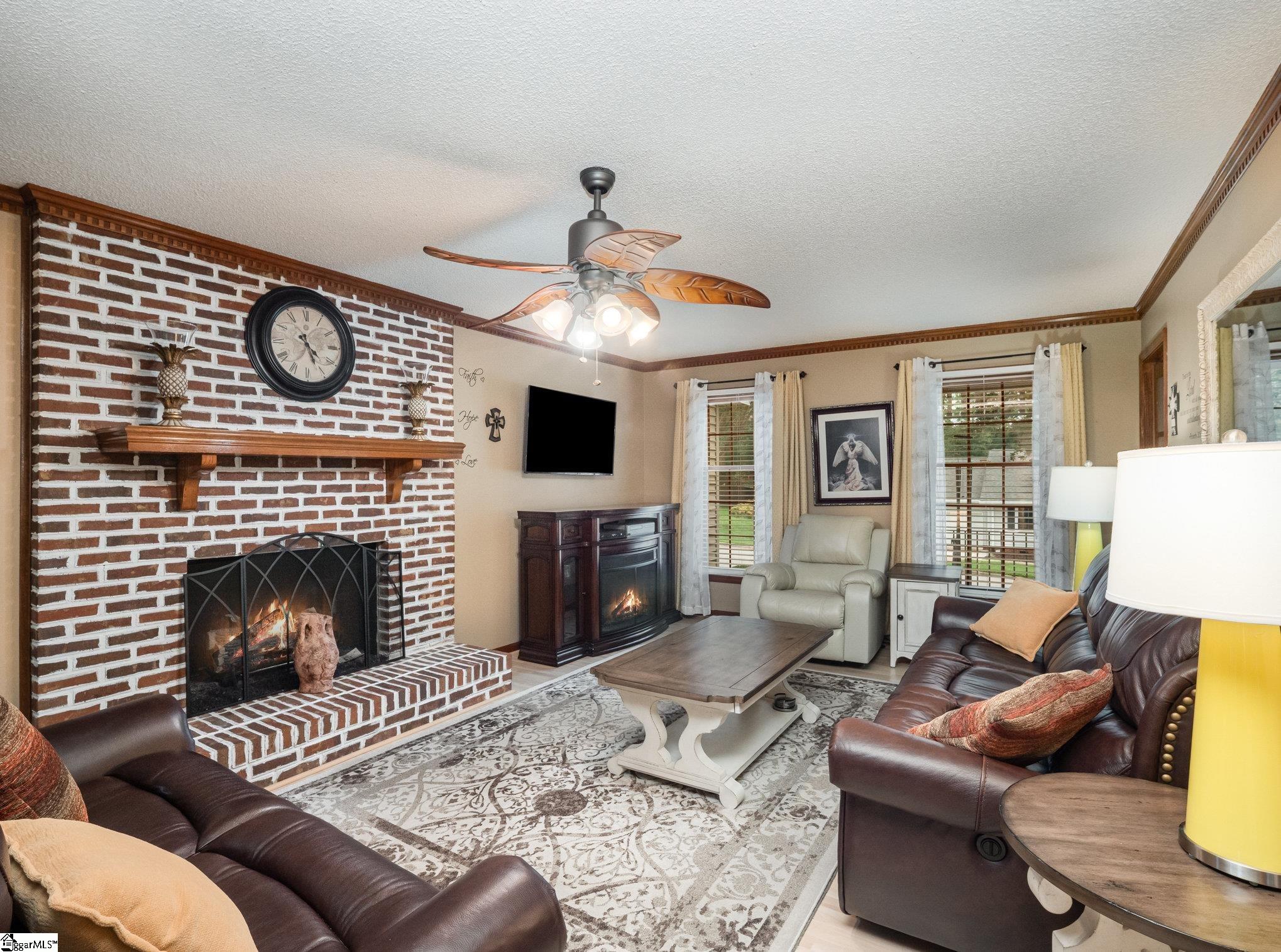 102 Hudders Creek Way Simpsonville, SC 29680