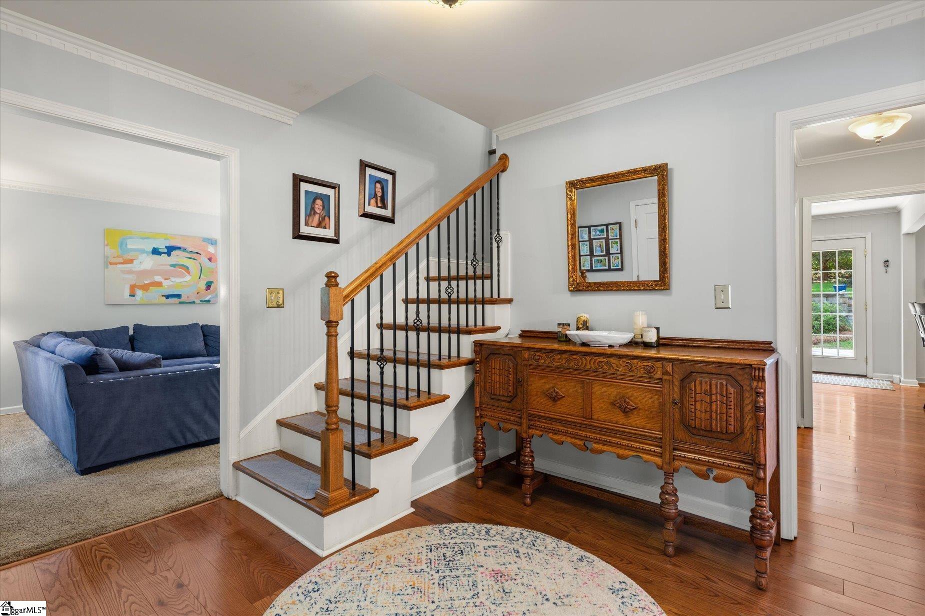 106 Creekwood Court Greenville, SC 29607