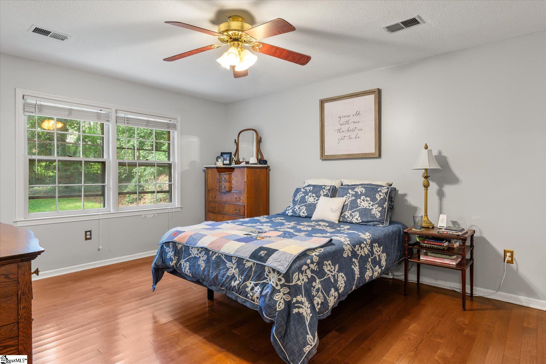 106 Creekwood Court Greenville, SC 29607