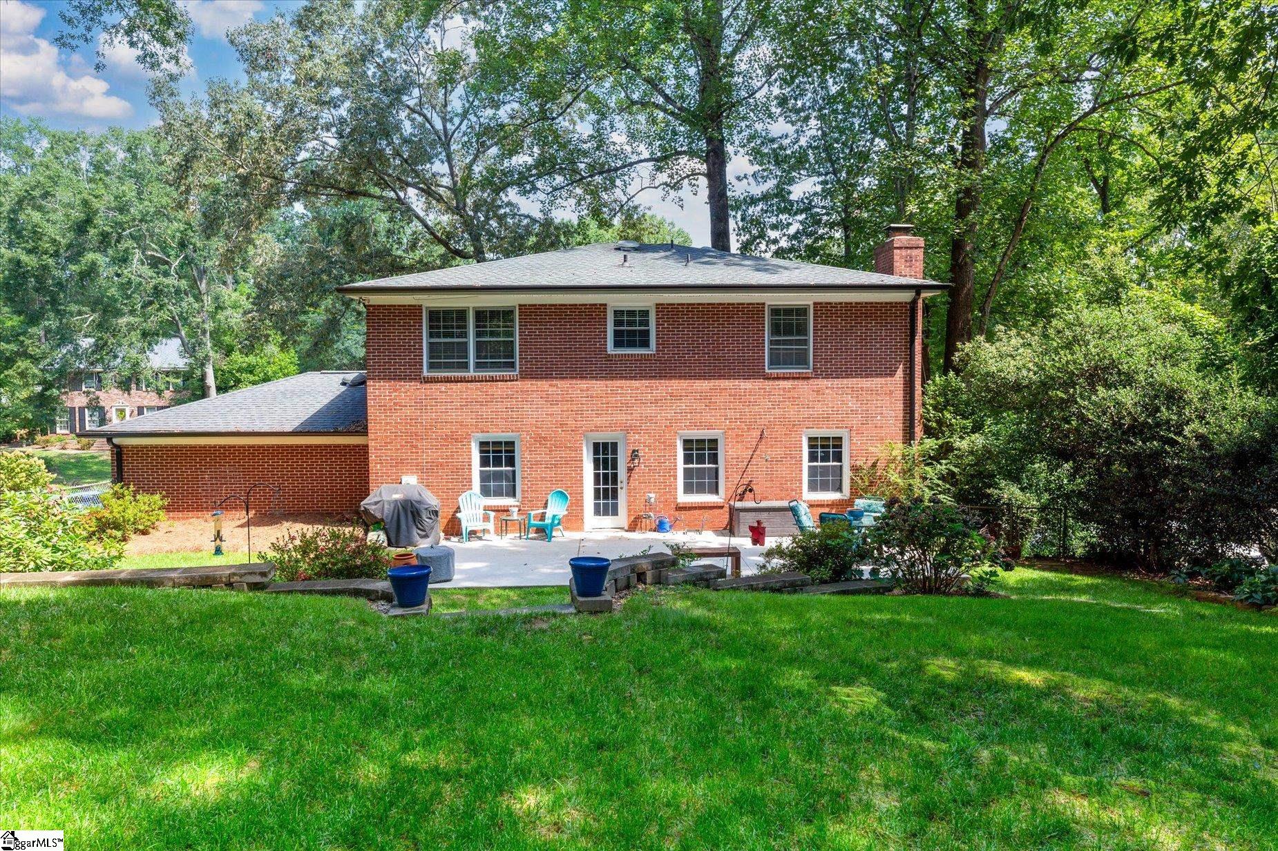 106 Creekwood Court Greenville, SC 29607