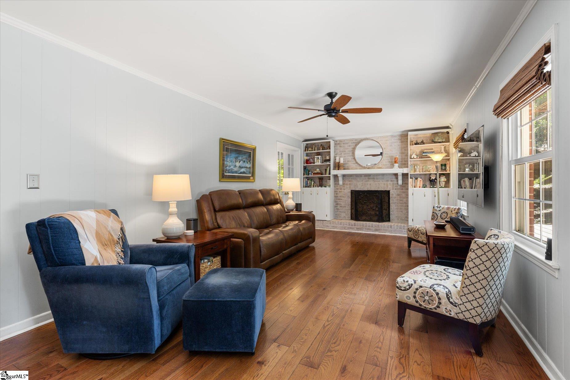 106 Creekwood Court Greenville, SC 29607