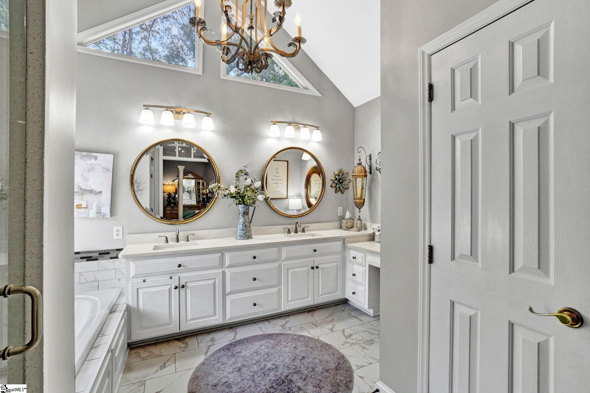101 Sleepy Hollow Lane Spartanburg, SC 29307