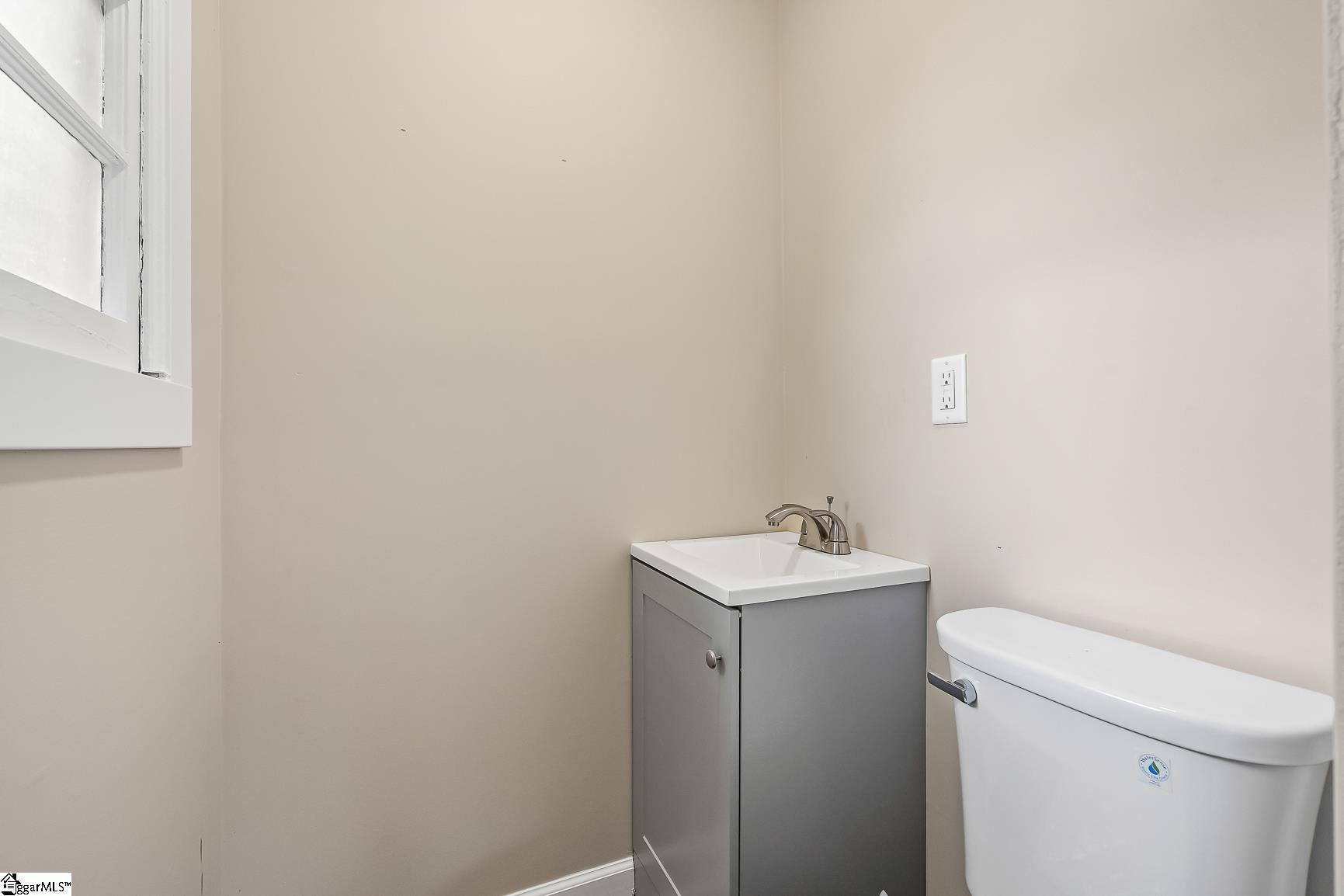 203 Maple Park Drive Williamston, SC 29697